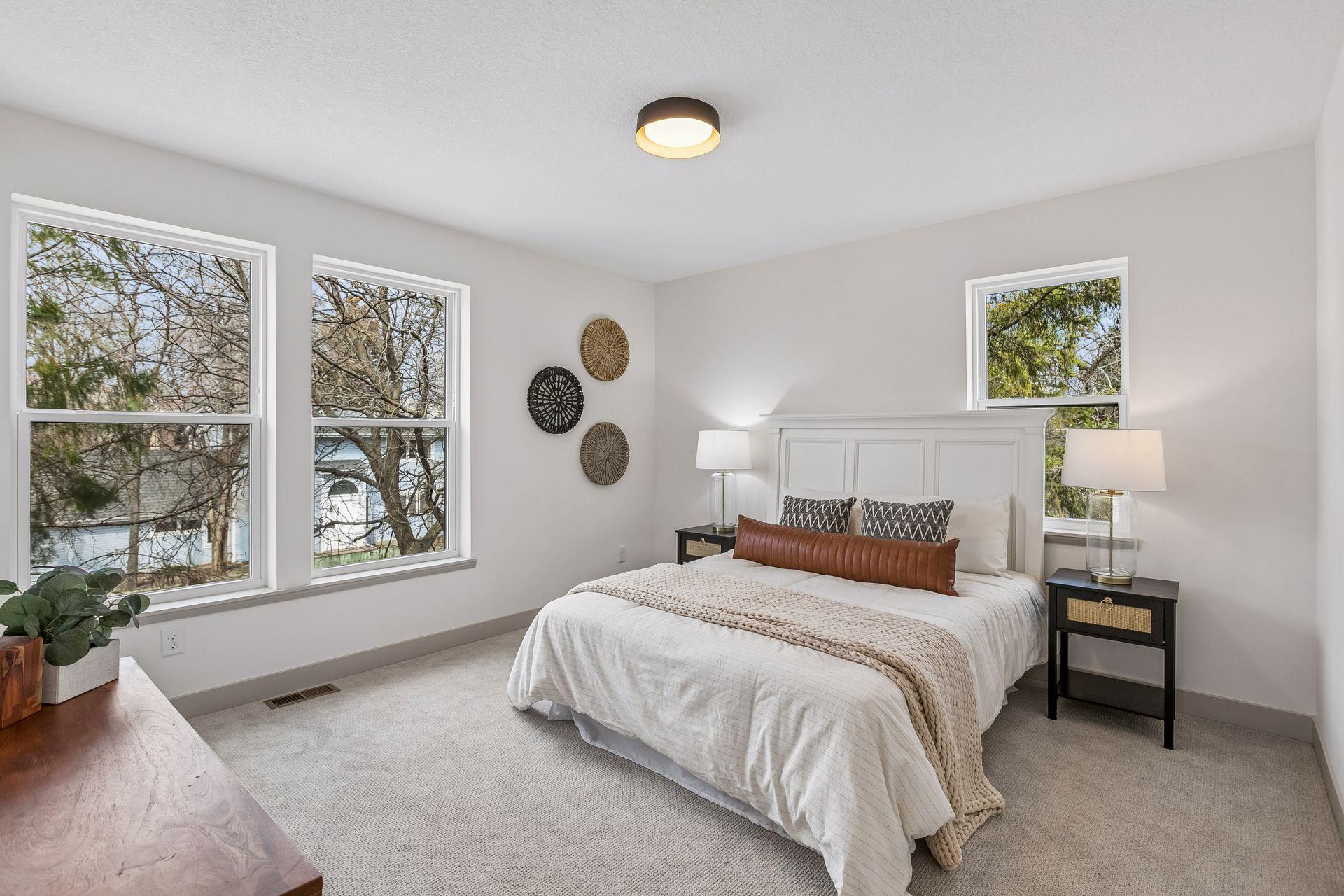 View of Residential at 2414 Como Avenue, Minneapolis MN 55414, Minneapolis (17 of 61) - Mike Wilen | Minnesota Team Real Estate