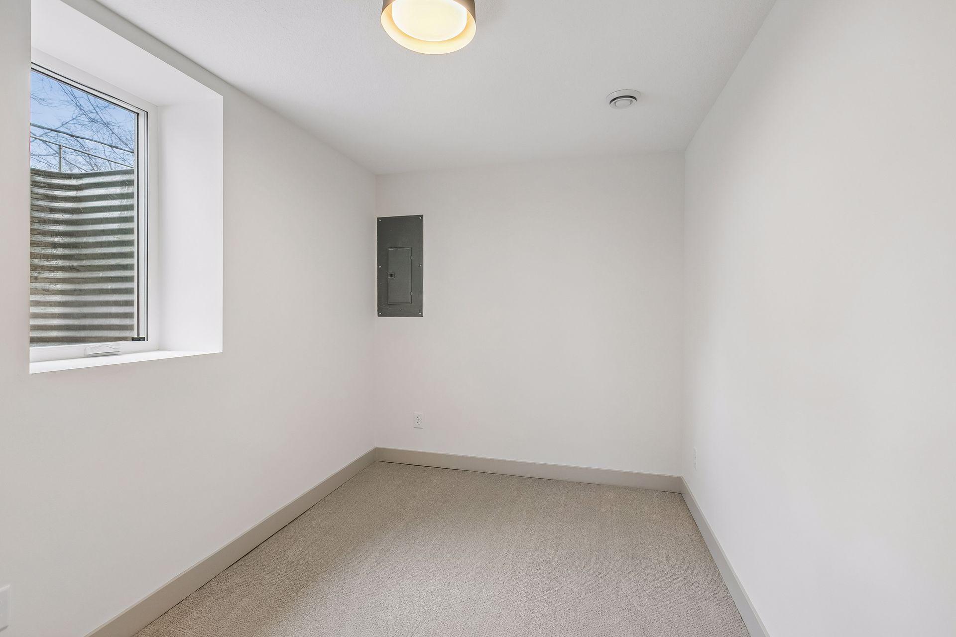 View of Residential at 2414 Como Avenue, Minneapolis MN 55414, Minneapolis (34 of 61) - Mike Wilen | Minnesota Team Real Estate