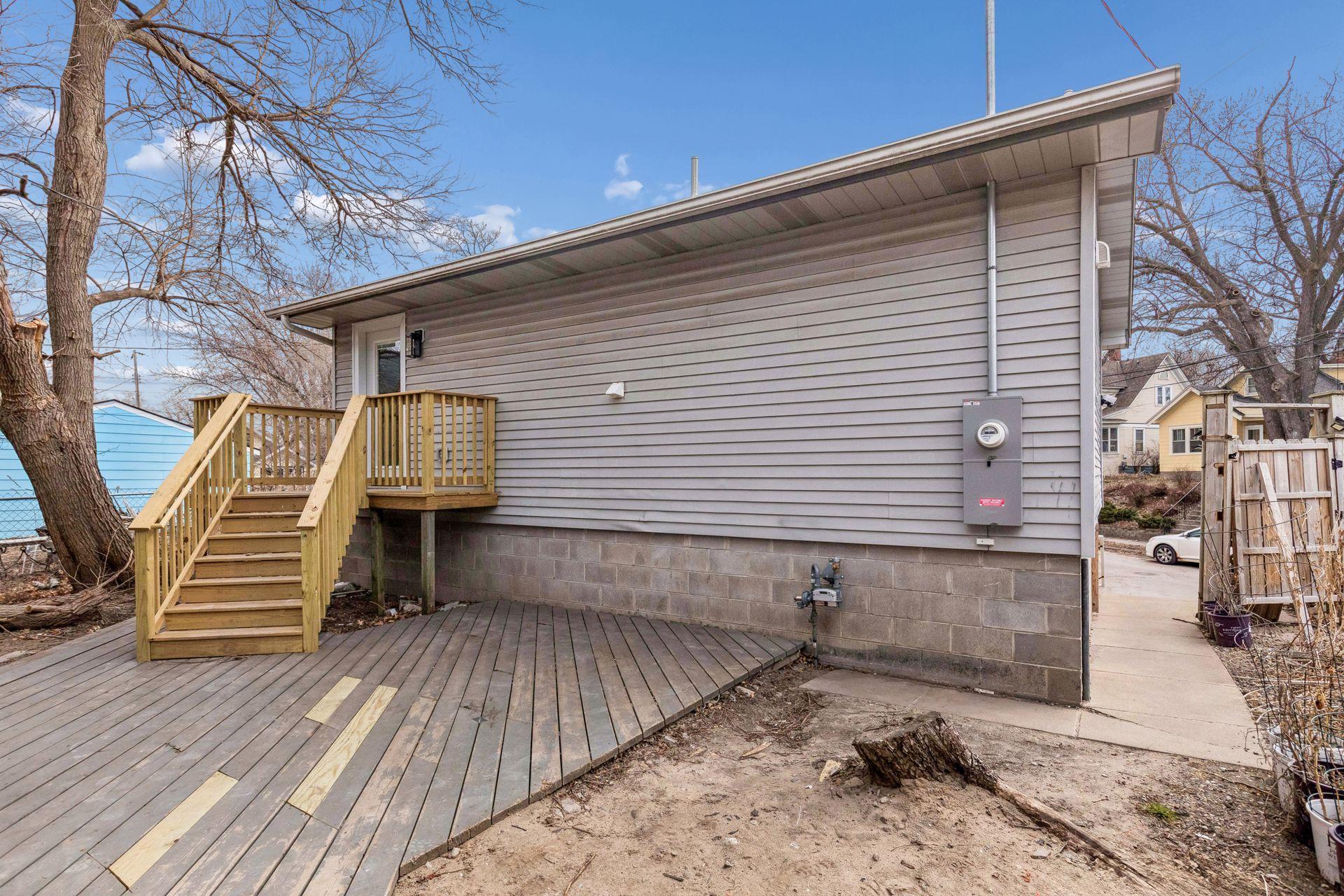 View of Residential at 2414 Como Avenue, Minneapolis MN 55414, Minneapolis (43 of 61) - Mike Wilen | Minnesota Team Real Estate