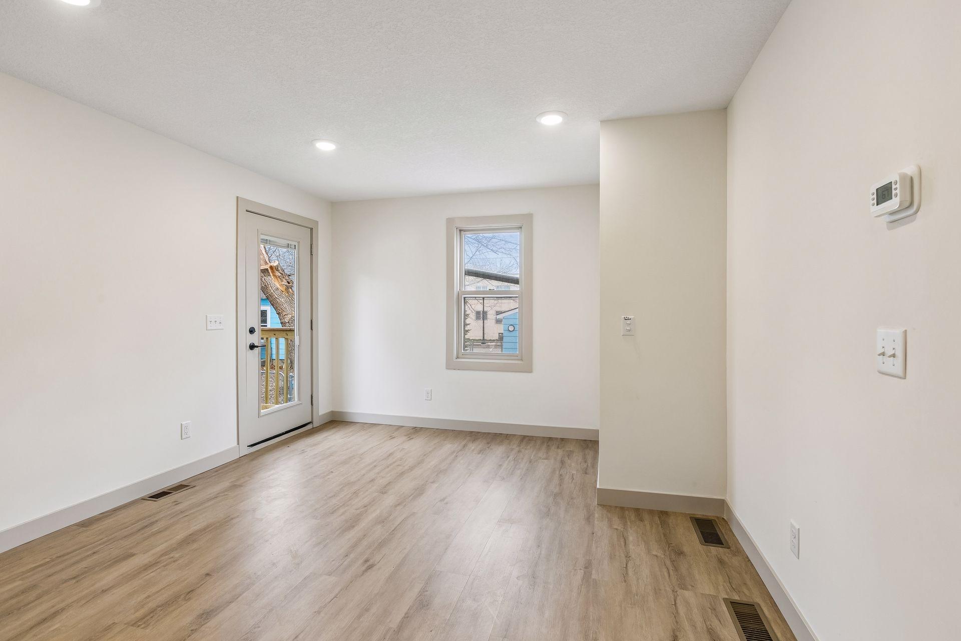 View of Residential at 2414 Como Avenue, Minneapolis MN 55414, Minneapolis (49 of 61) - Mike Wilen | Minnesota Team Real Estate