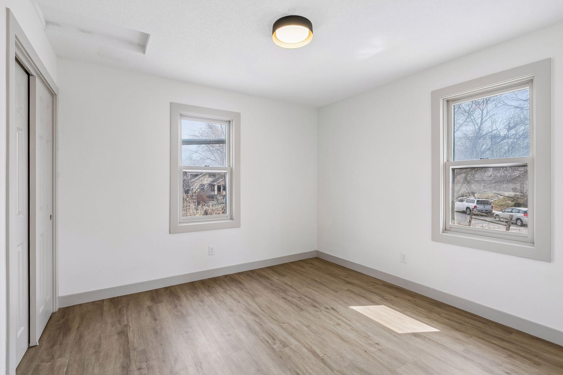 View of Residential at 2414 Como Avenue, Minneapolis MN 55414, Minneapolis (56 of 61) - Mike Wilen | Minnesota Team Real Estate