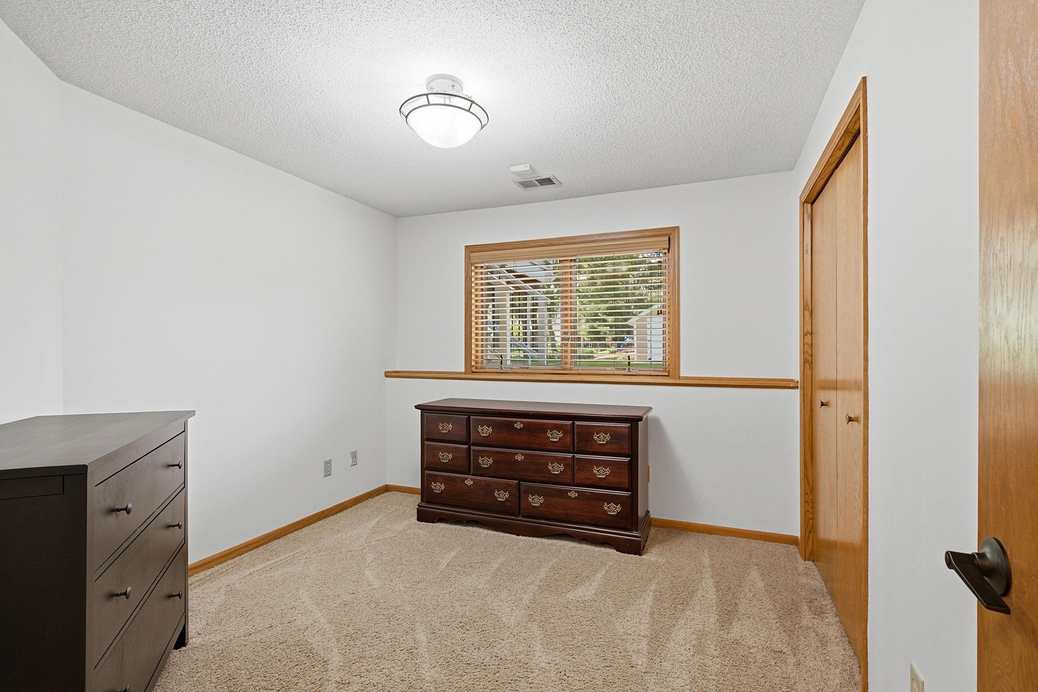 View of Residential at 1222 Fallbrook Lane, Woodbury MN 55125, Woodbury (29 of 52) - Mike Wilen | Minnesota Team Real Estate