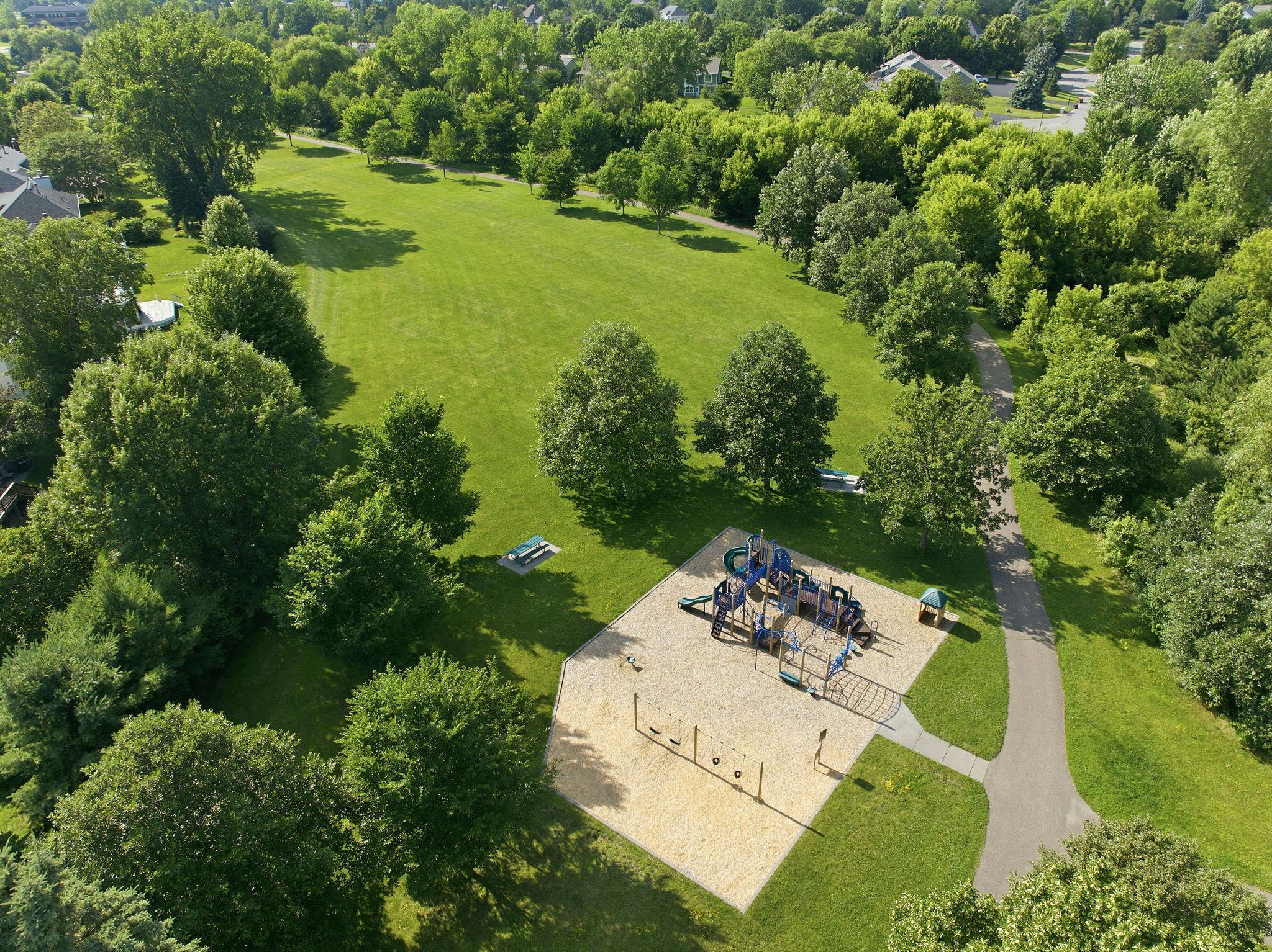 View of Residential at 1222 Fallbrook Lane, Woodbury MN 55125, Woodbury (42 of 52) - Mike Wilen | Minnesota Team Real Estate