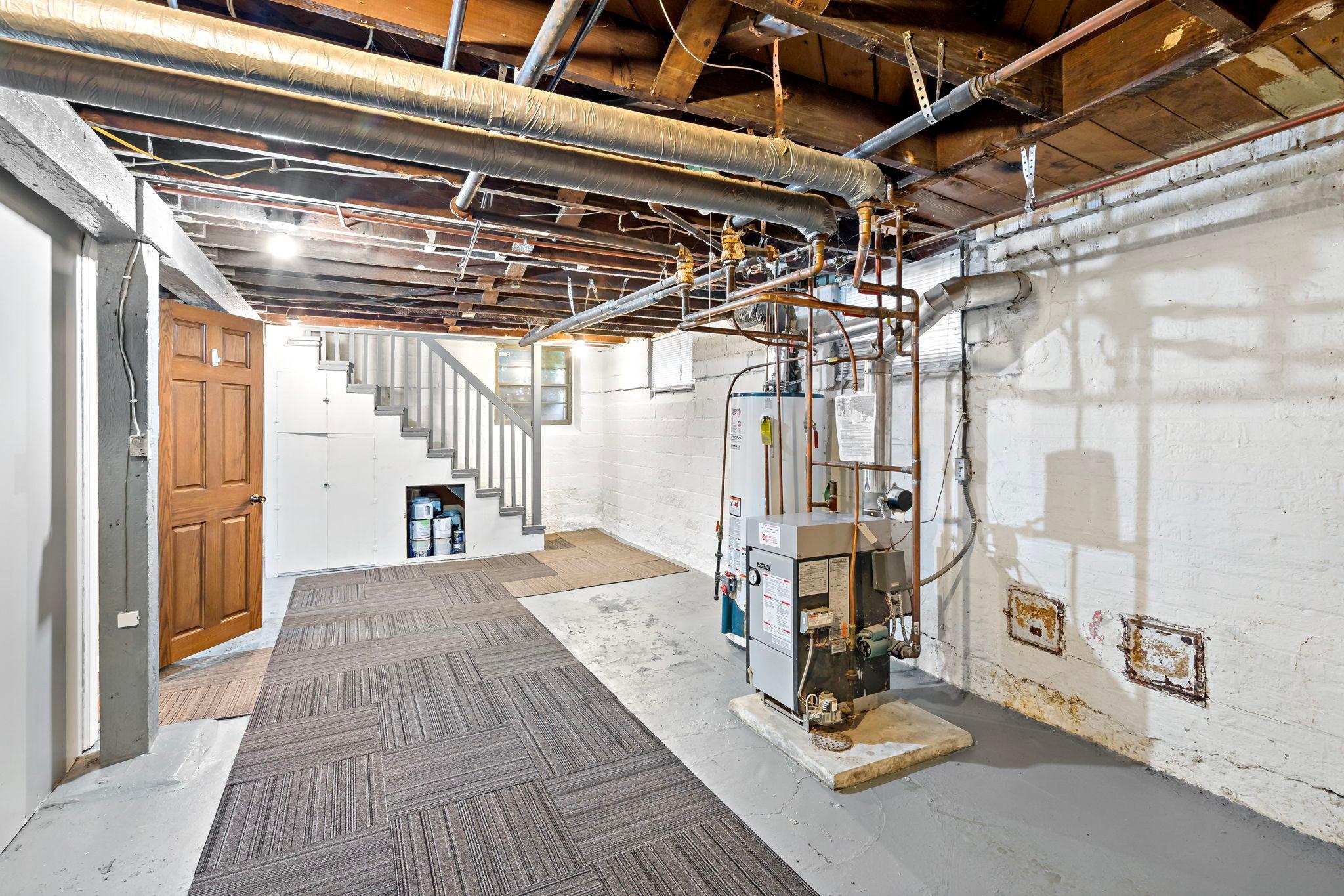 View of Residential at 1051 Sherburne Avenue, Saint Paul MN 55104, Saint Paul (25 of 46) - Mike Wilen | Minnesota Team Real Estate