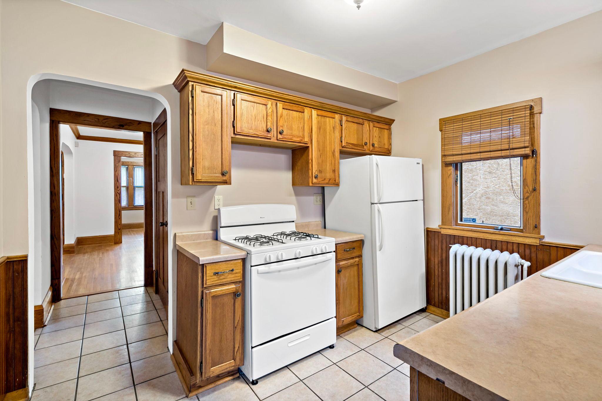 View of Residential at 1051 Sherburne Avenue, Saint Paul MN 55104, Saint Paul (13 of 29) - Mike Wilen | Minnesota Team Real Estate