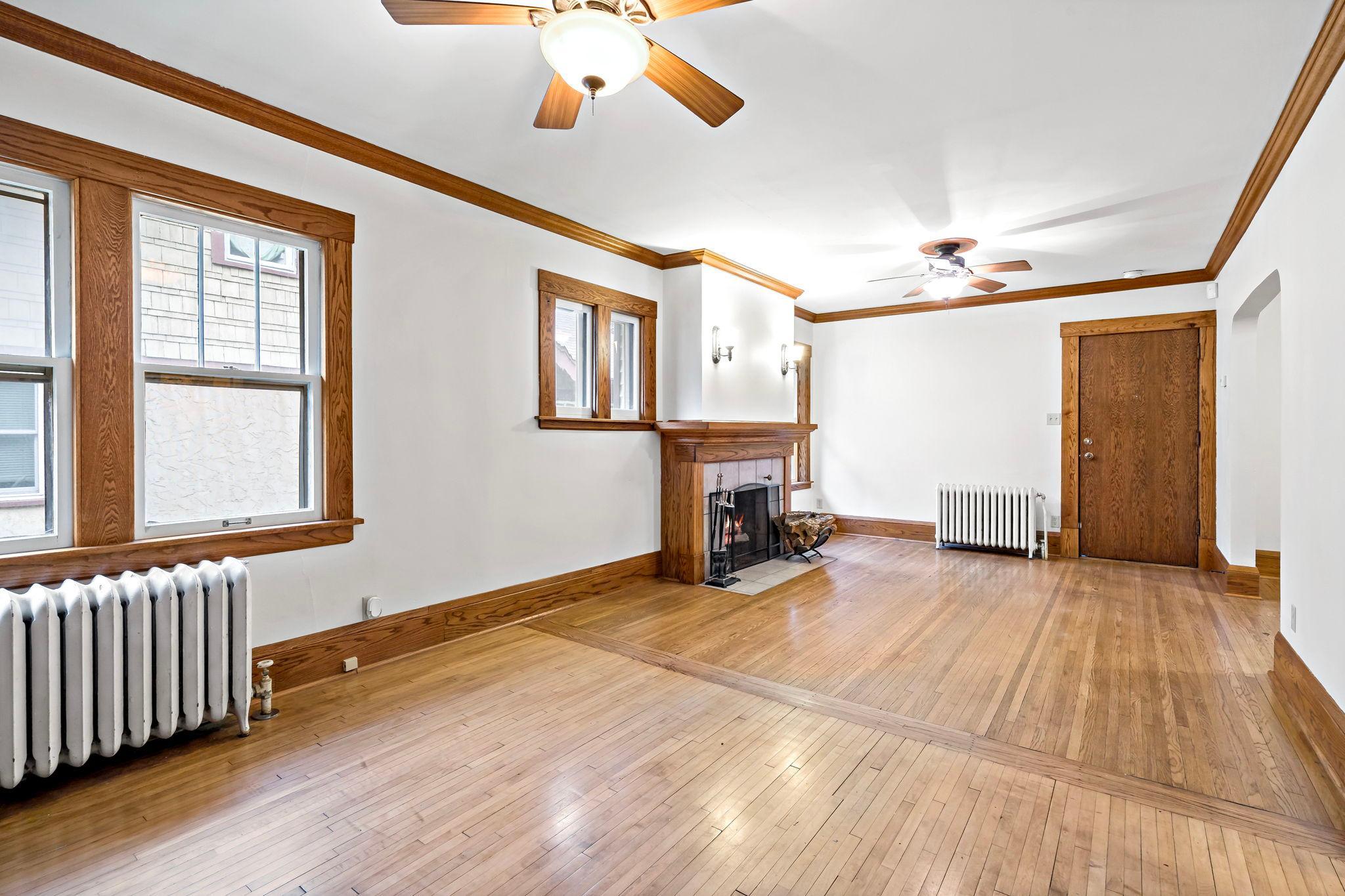 View of Residential at 1051 Sherburne Avenue, Saint Paul MN 55104, Saint Paul (3 of 29) - Mike Wilen | Minnesota Team Real Estate