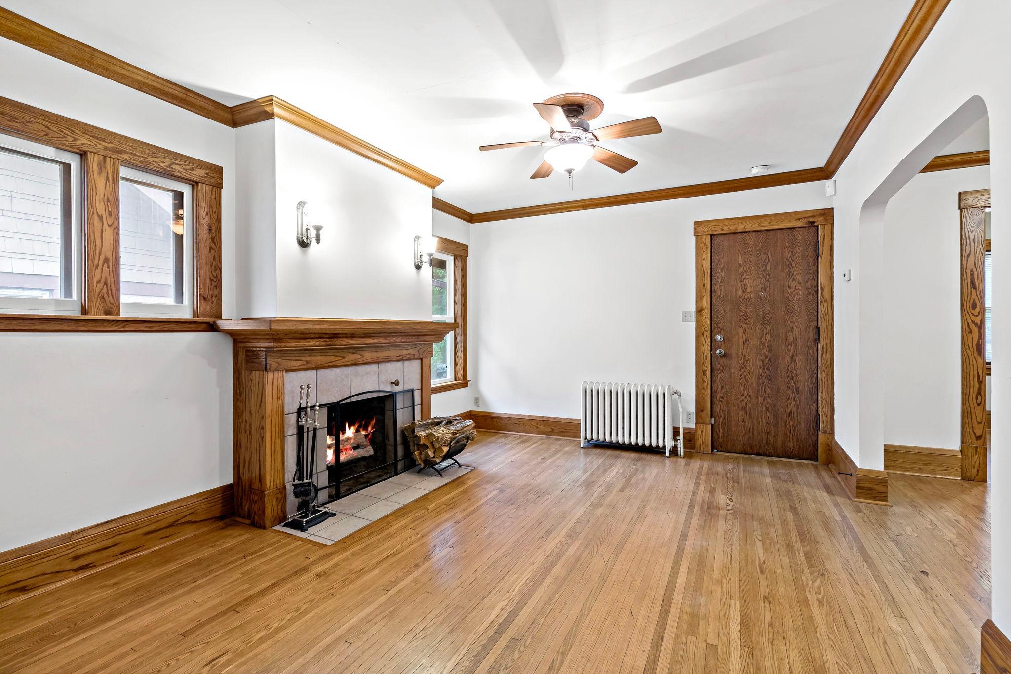 View of Residential at 1051 Sherburne Avenue, Saint Paul MN 55104, Saint Paul (2 of 29) - Mike Wilen | Minnesota Team Real Estate