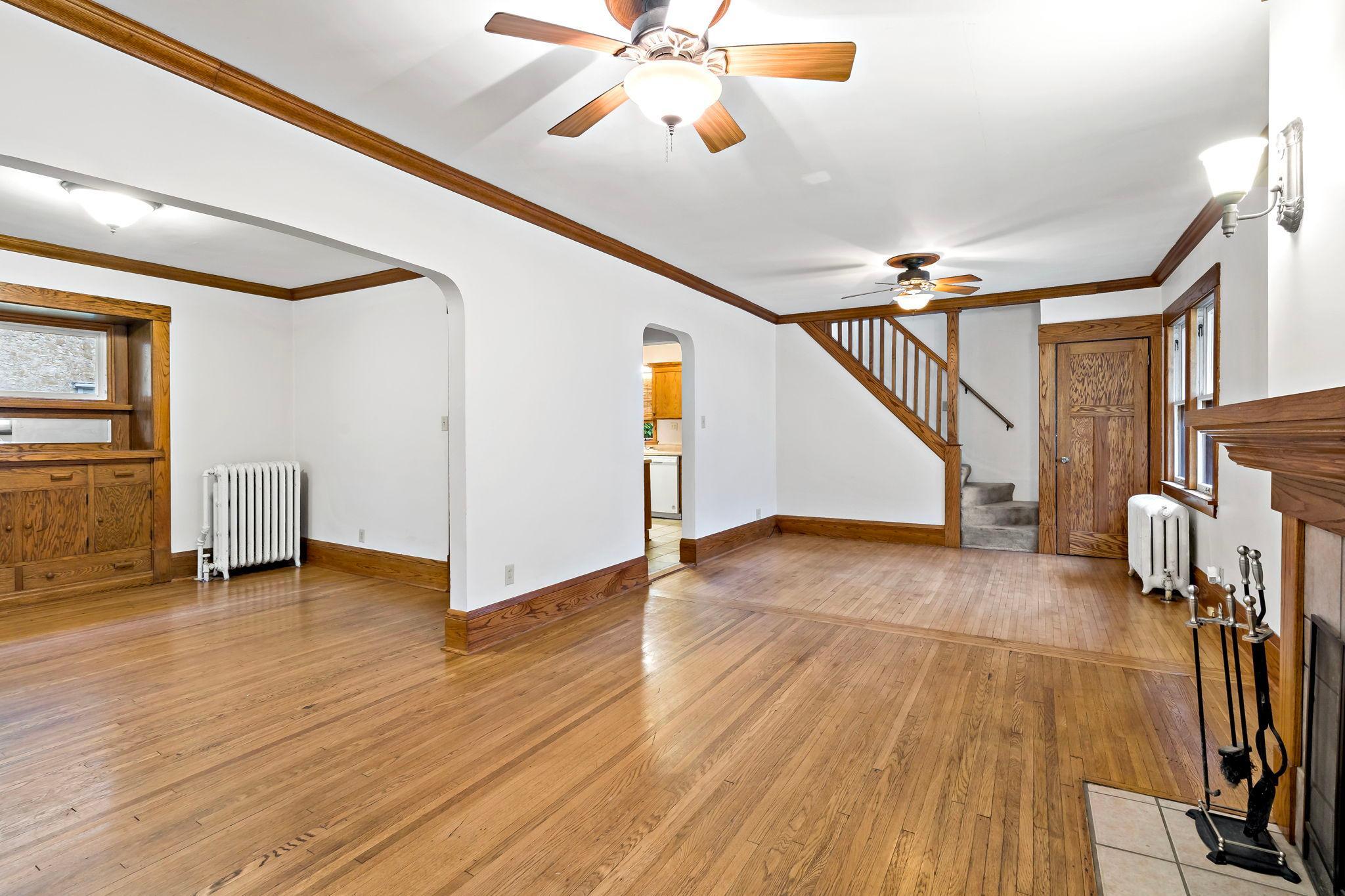 View of Residential at 1051 Sherburne Avenue, Saint Paul MN 55104, Saint Paul (5 of 29) - Mike Wilen | Minnesota Team Real Estate