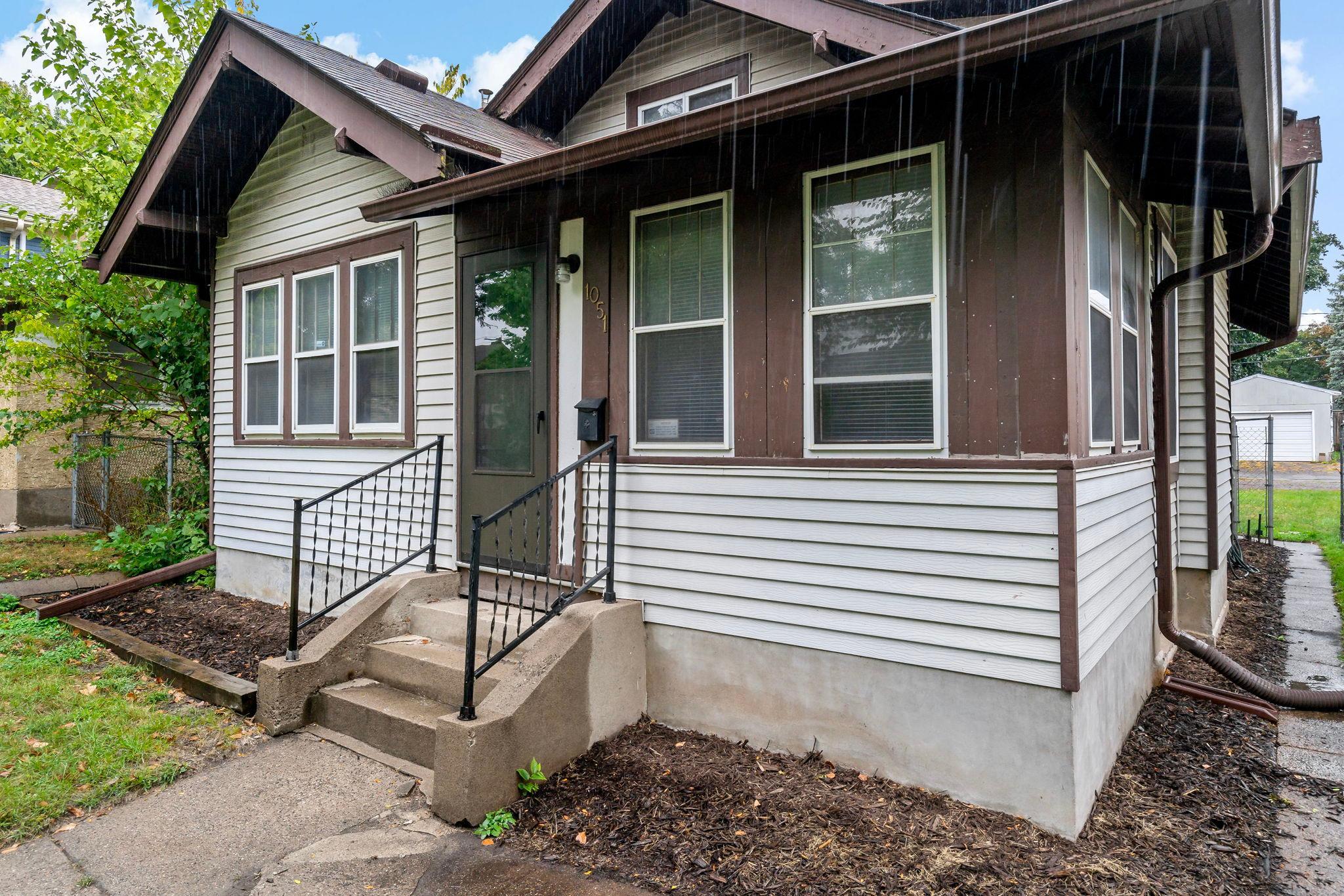 View of Residential at 1051 Sherburne Avenue, Saint Paul MN 55104, Saint Paul (34 of 46) - Mike Wilen | Minnesota Team Real Estate