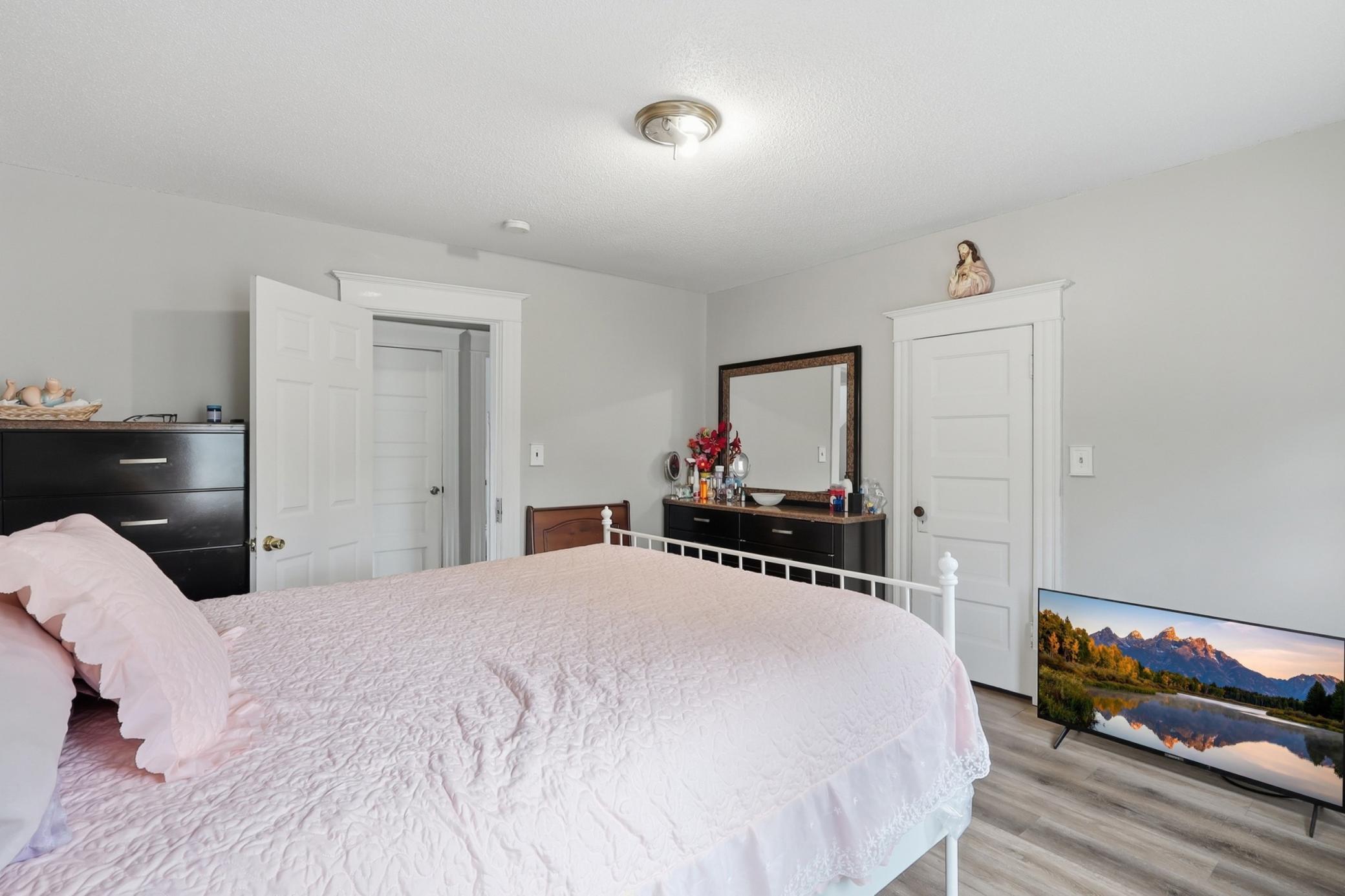 View of Residential at 1510 35th Street, Minneapolis MN 55407, Minneapolis (10 of 23) - Mike Wilen | Minnesota Team Real Estate