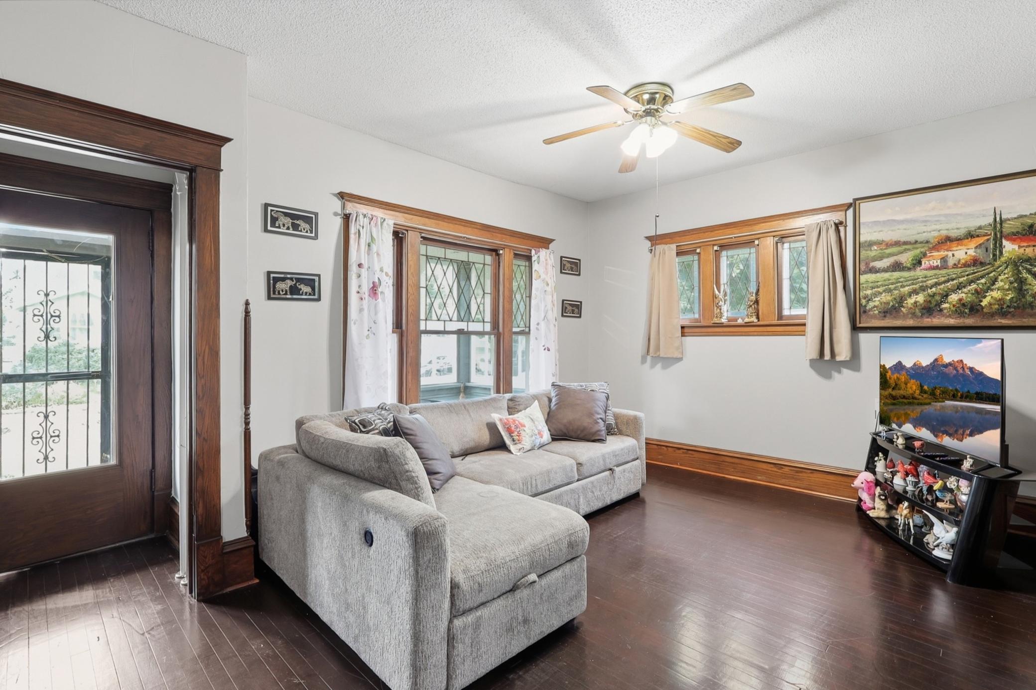 View of Residential at 1510 35th Street, Minneapolis MN 55407, Minneapolis (3 of 23) - Mike Wilen | Minnesota Team Real Estate