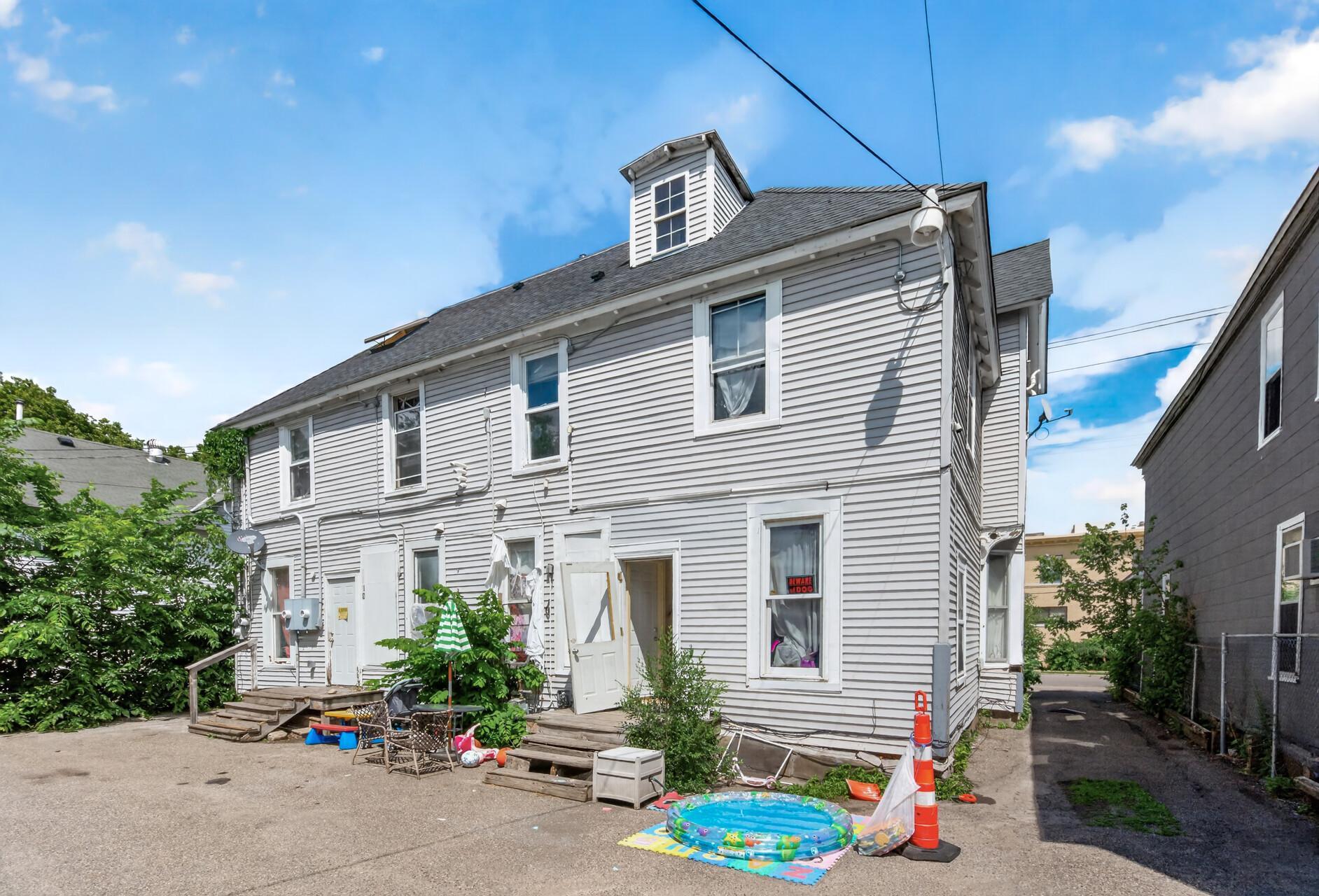 View of Residential Income at 2210 Oakland Avenue, Minneapolis MN 55404, Minneapolis (70 of 70) - Mike Wilen | Minnesota Team Real Estate