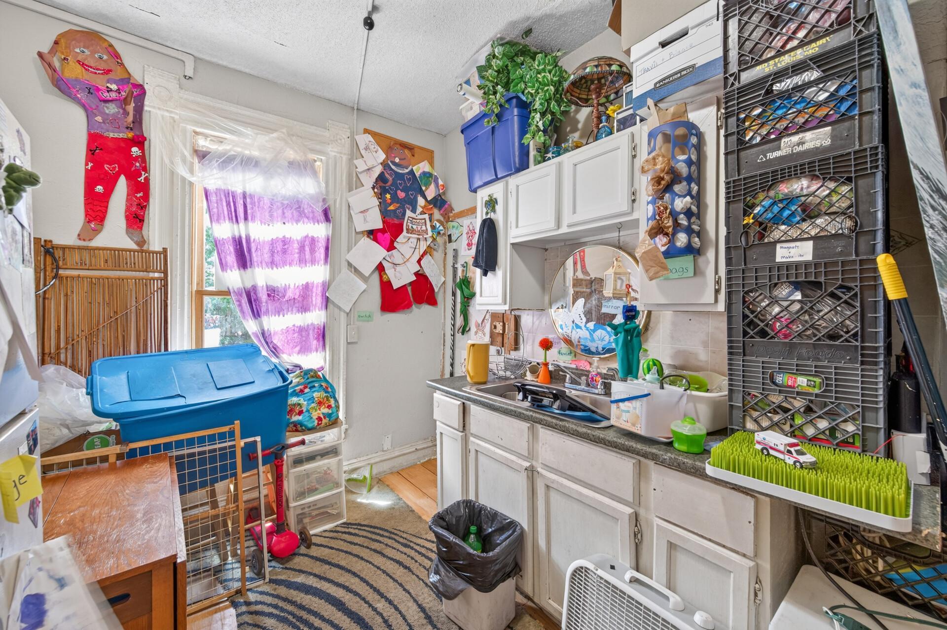 View of Residential Income at 2210 Oakland Avenue, Minneapolis MN 55404, Minneapolis (62 of 70) - Mike Wilen | Minnesota Team Real Estate
