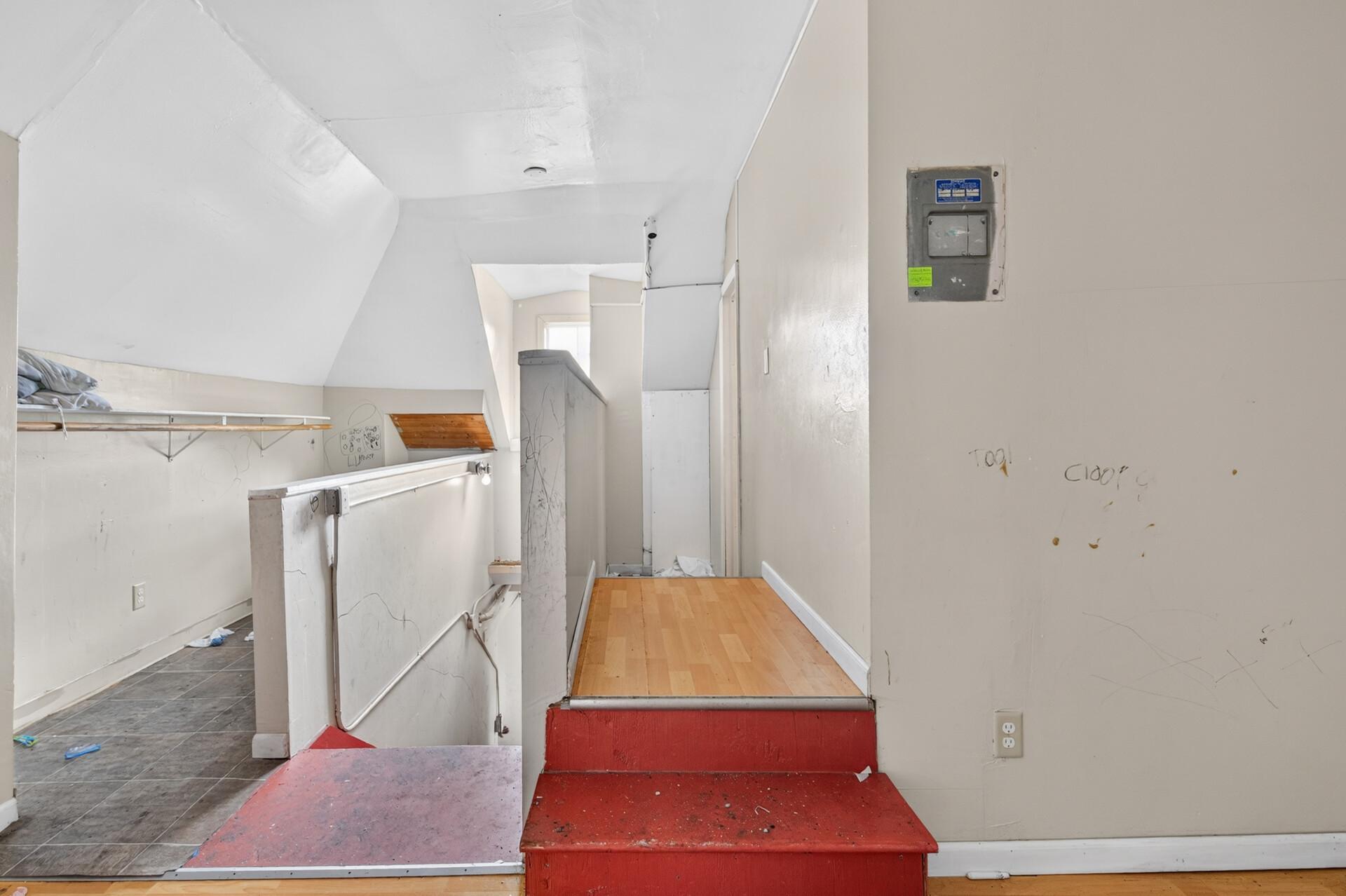 View of Residential Income at 2210 Oakland Avenue, Minneapolis MN 55404, Minneapolis (51 of 70) - Mike Wilen | Minnesota Team Real Estate