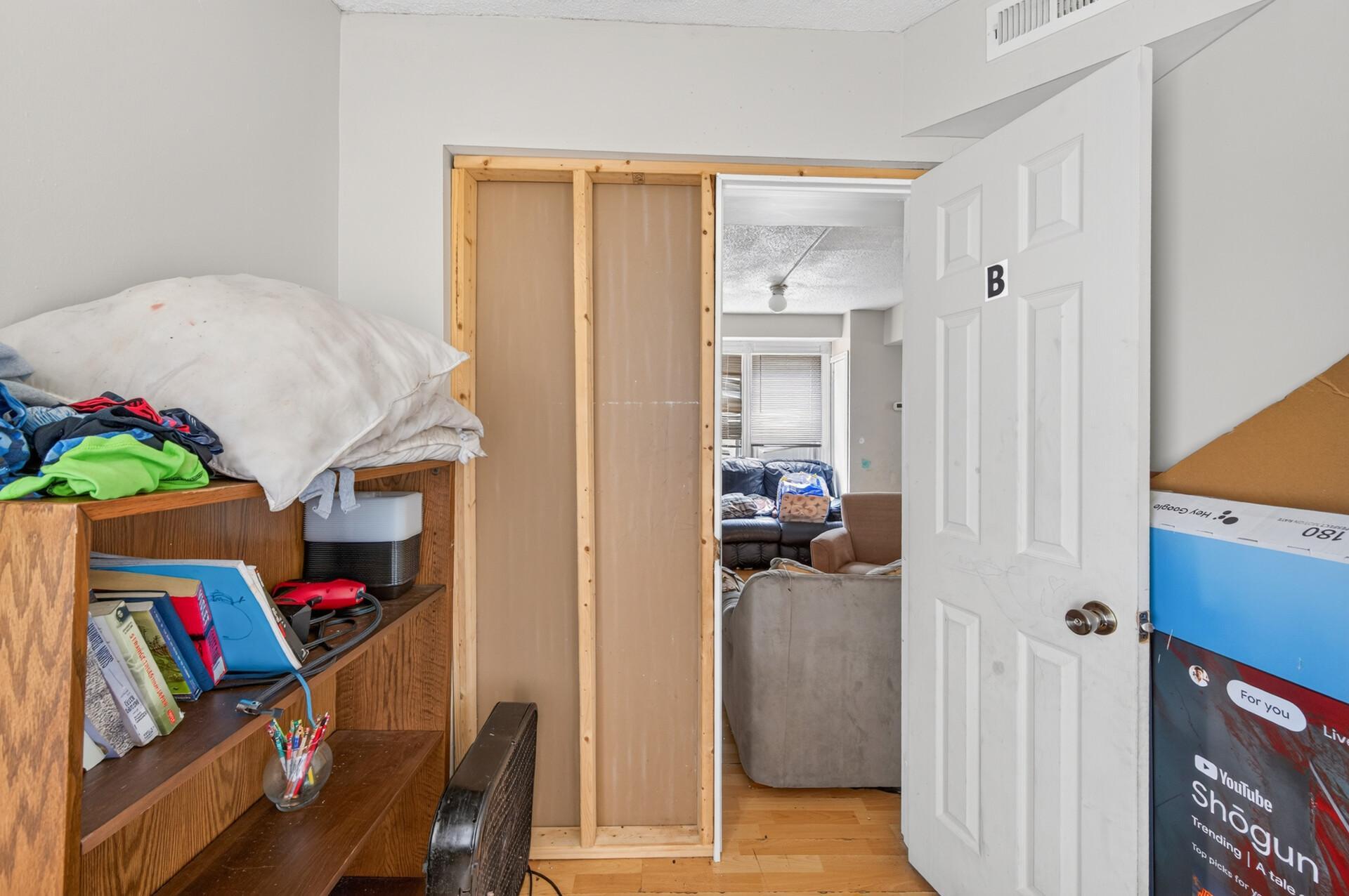 View of Residential Income at 2210 Oakland Avenue, Minneapolis MN 55404, Minneapolis (40 of 70) - Mike Wilen | Minnesota Team Real Estate