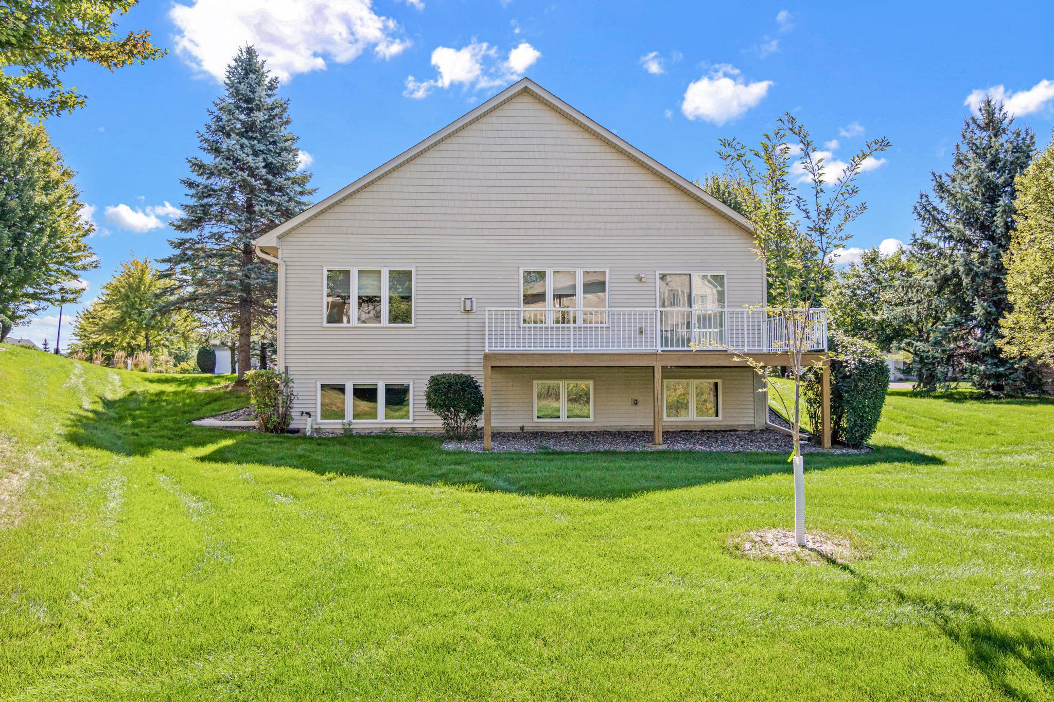 View of Residential at 19132 Inndale Drive, Lakeville MN 55044, Lakeville (35 of 37) - Mike Wilen | Minnesota Team Real Estate