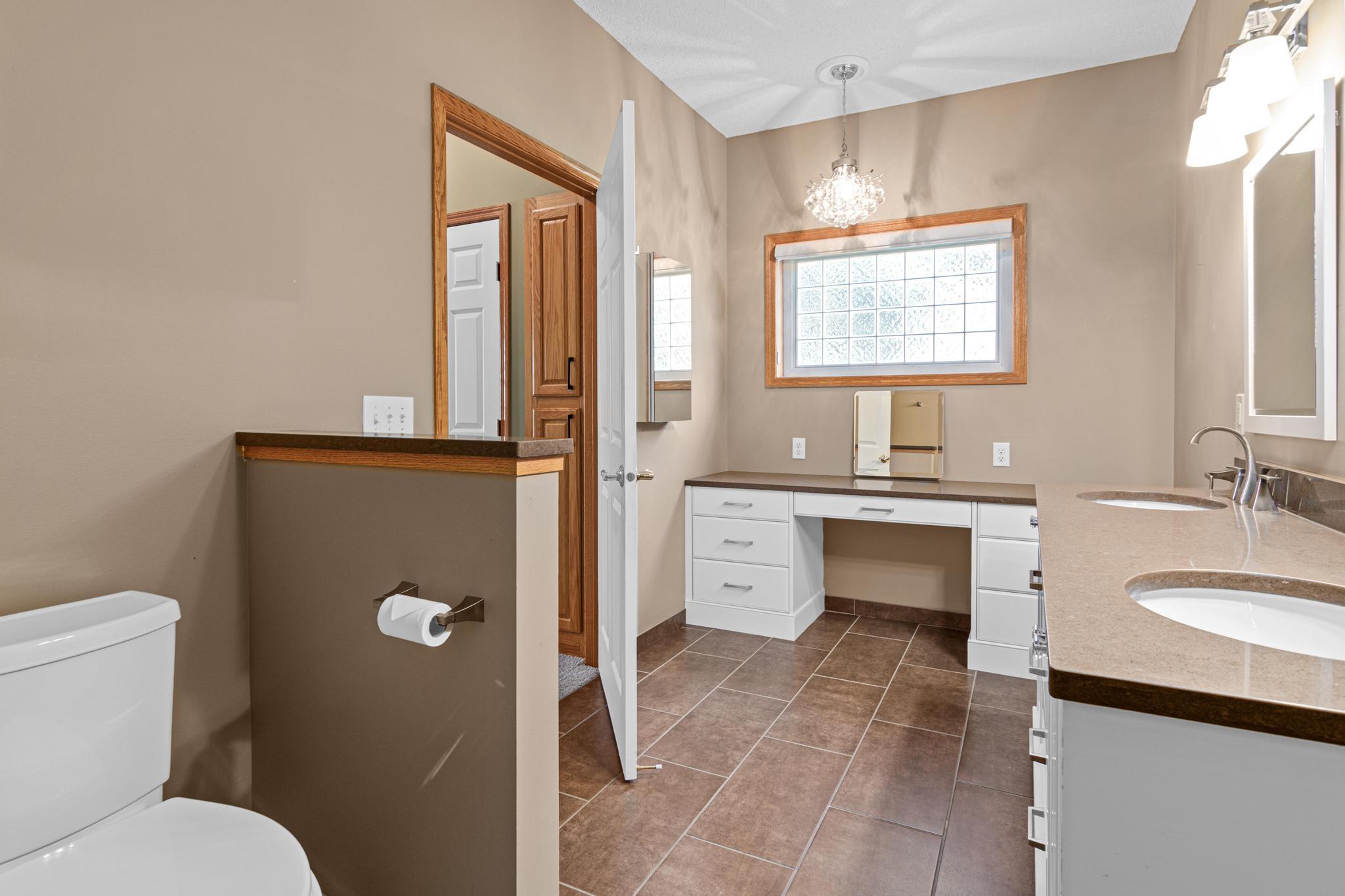 View of Residential at 19132 Inndale Drive, Lakeville MN 55044, Lakeville (24 of 37) - Mike Wilen | Minnesota Team Real Estate