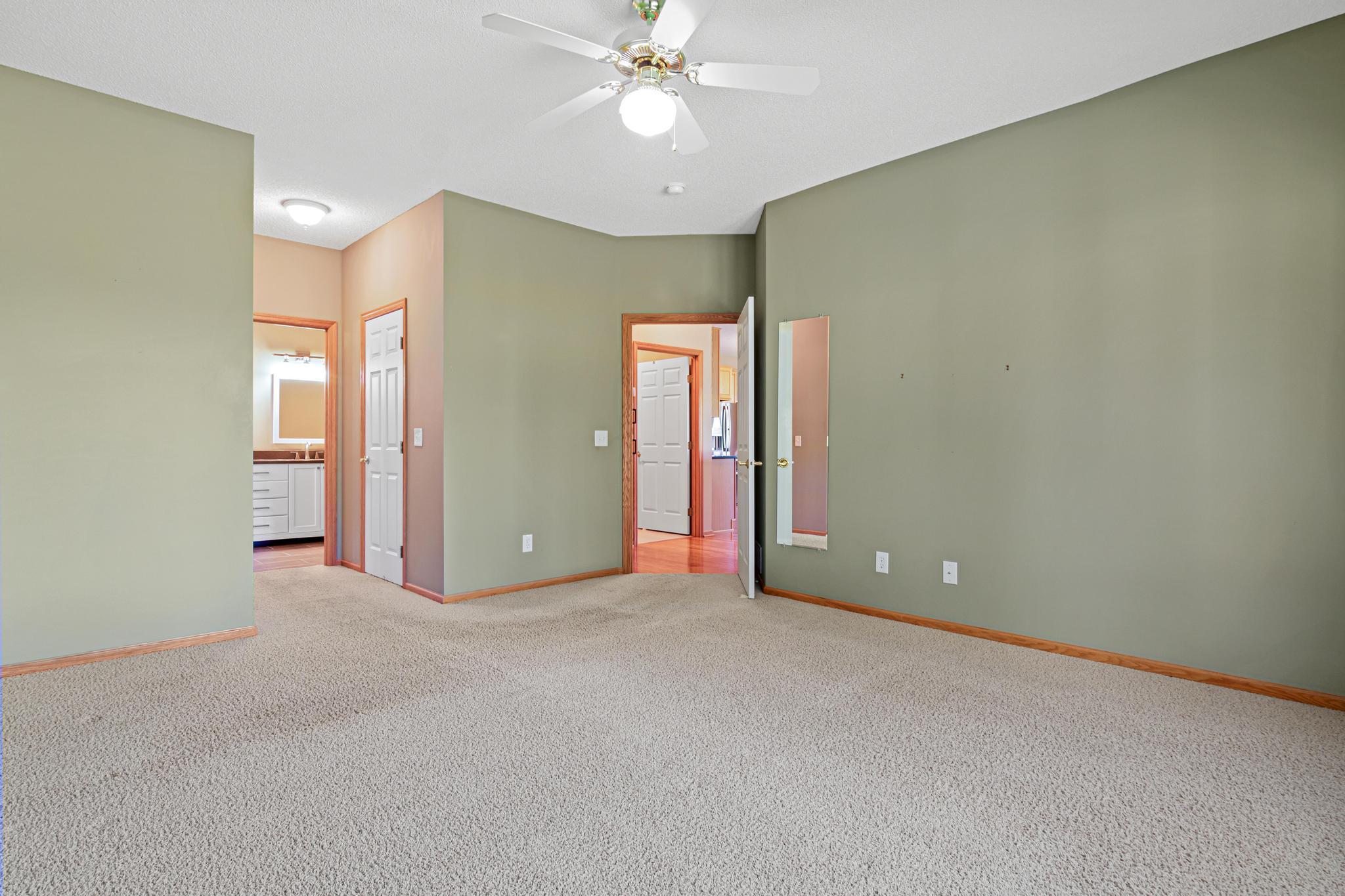 View of Residential at 19132 Inndale Drive, Lakeville MN 55044, Lakeville (21 of 37) - Mike Wilen | Minnesota Team Real Estate