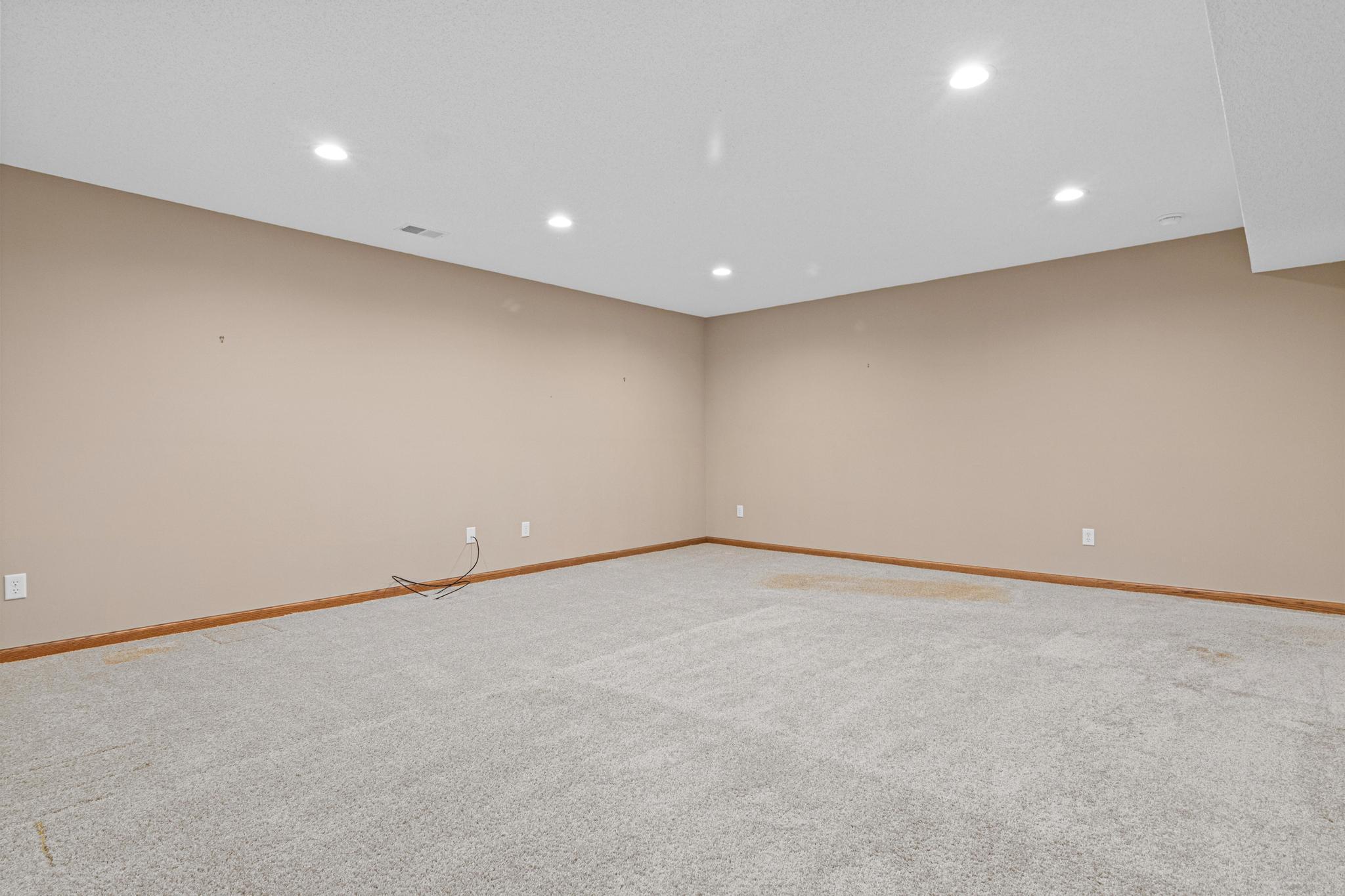 View of Residential at 19132 Inndale Drive, Lakeville MN 55044, Lakeville (27 of 37) - Mike Wilen | Minnesota Team Real Estate