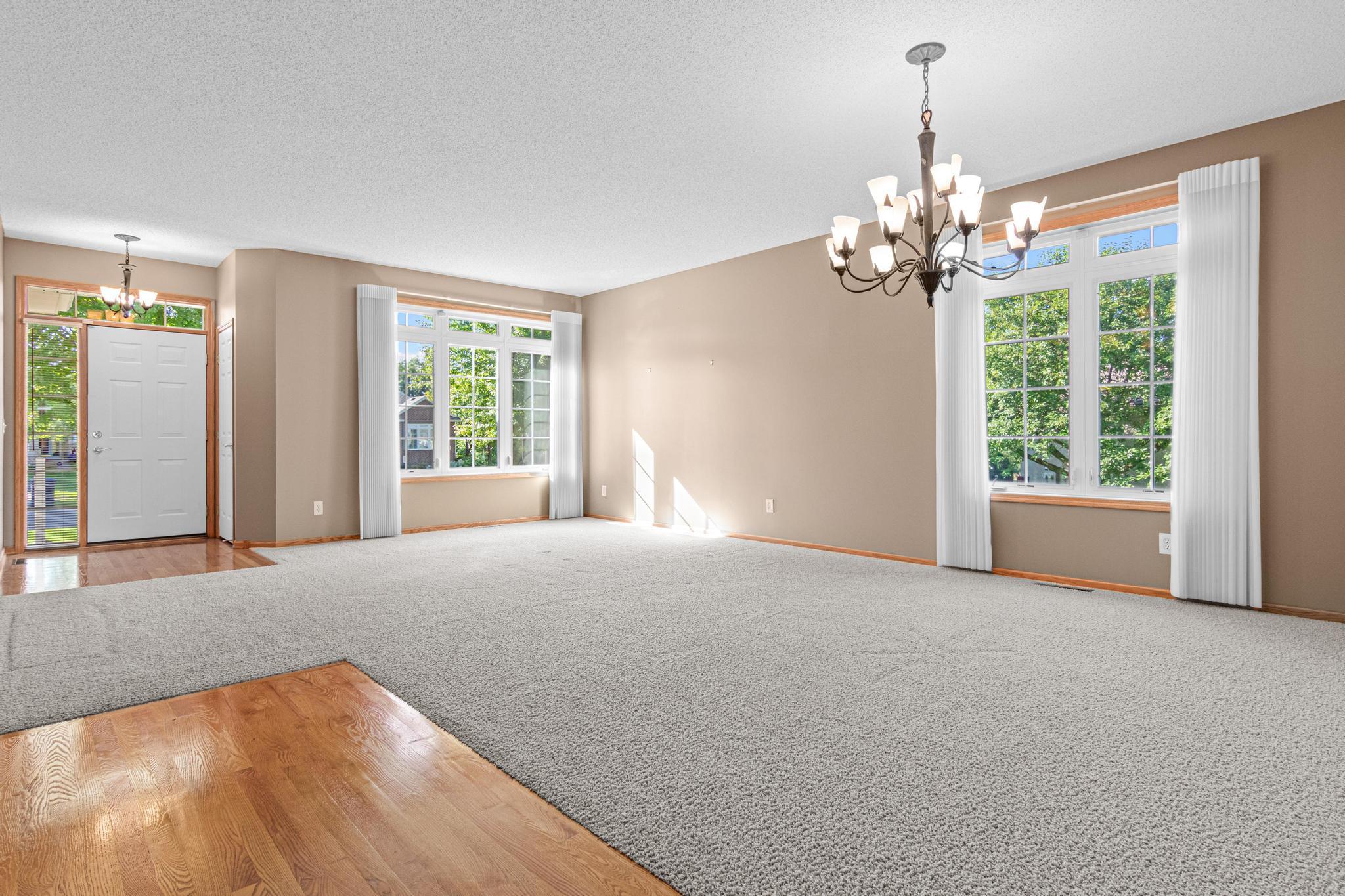 View of Residential at 19132 Inndale Drive, Lakeville MN 55044, Lakeville (5 of 37) - Mike Wilen | Minnesota Team Real Estate