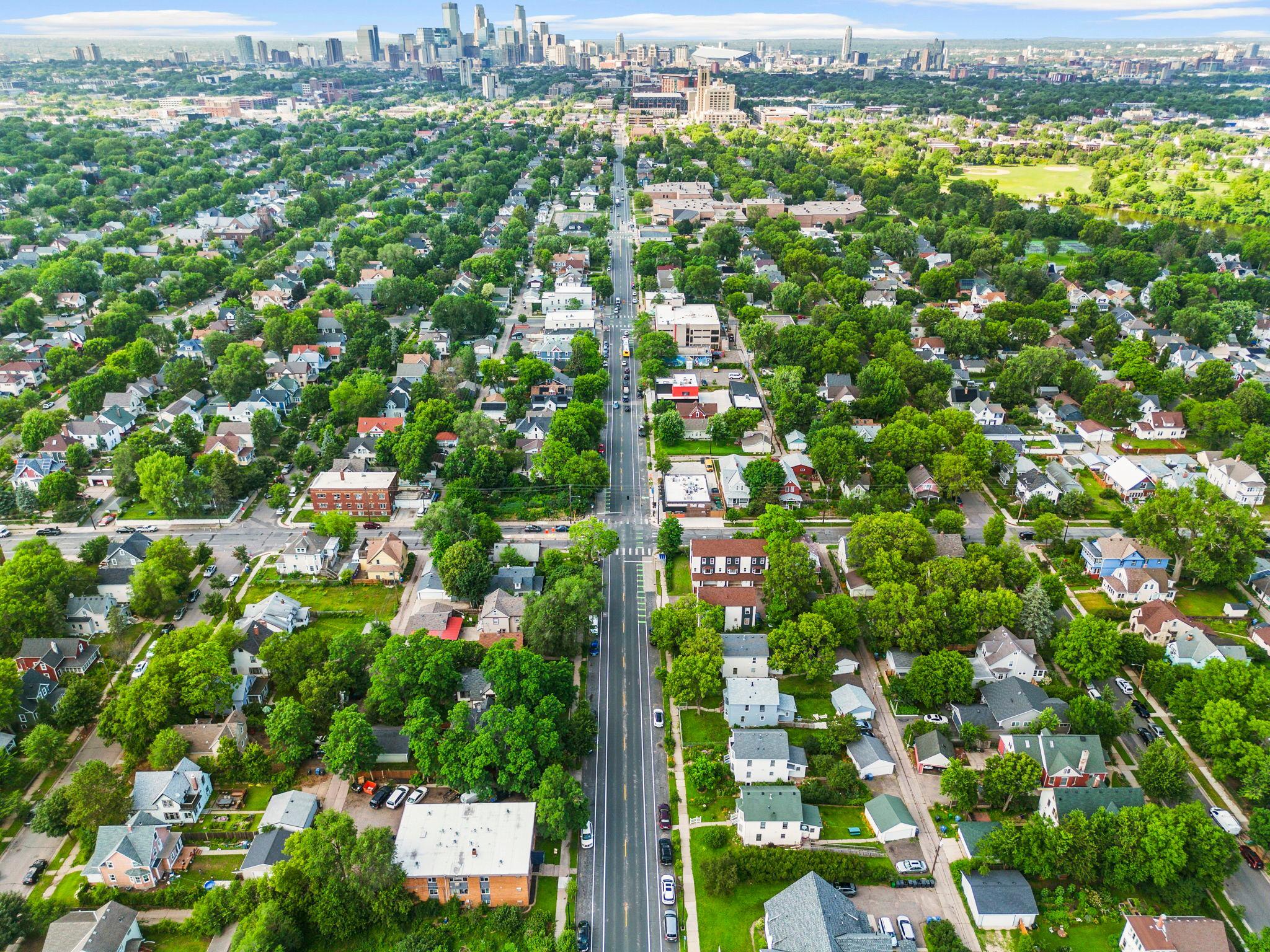 View of Residential at 3612 Chicago Avenue, Minneapolis MN 55407, Minneapolis (41 of 49) - Mike Wilen | Minnesota Team Real Estate