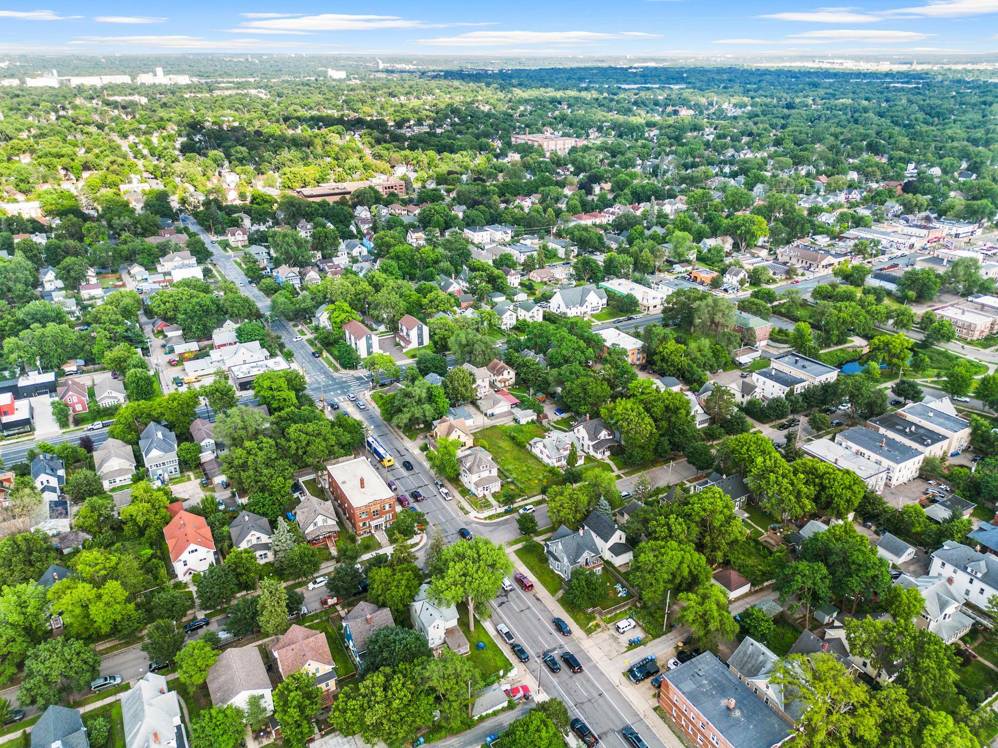 View of Residential at 3612 Chicago Avenue, Minneapolis MN 55407, Minneapolis (40 of 49) - Mike Wilen | Minnesota Team Real Estate