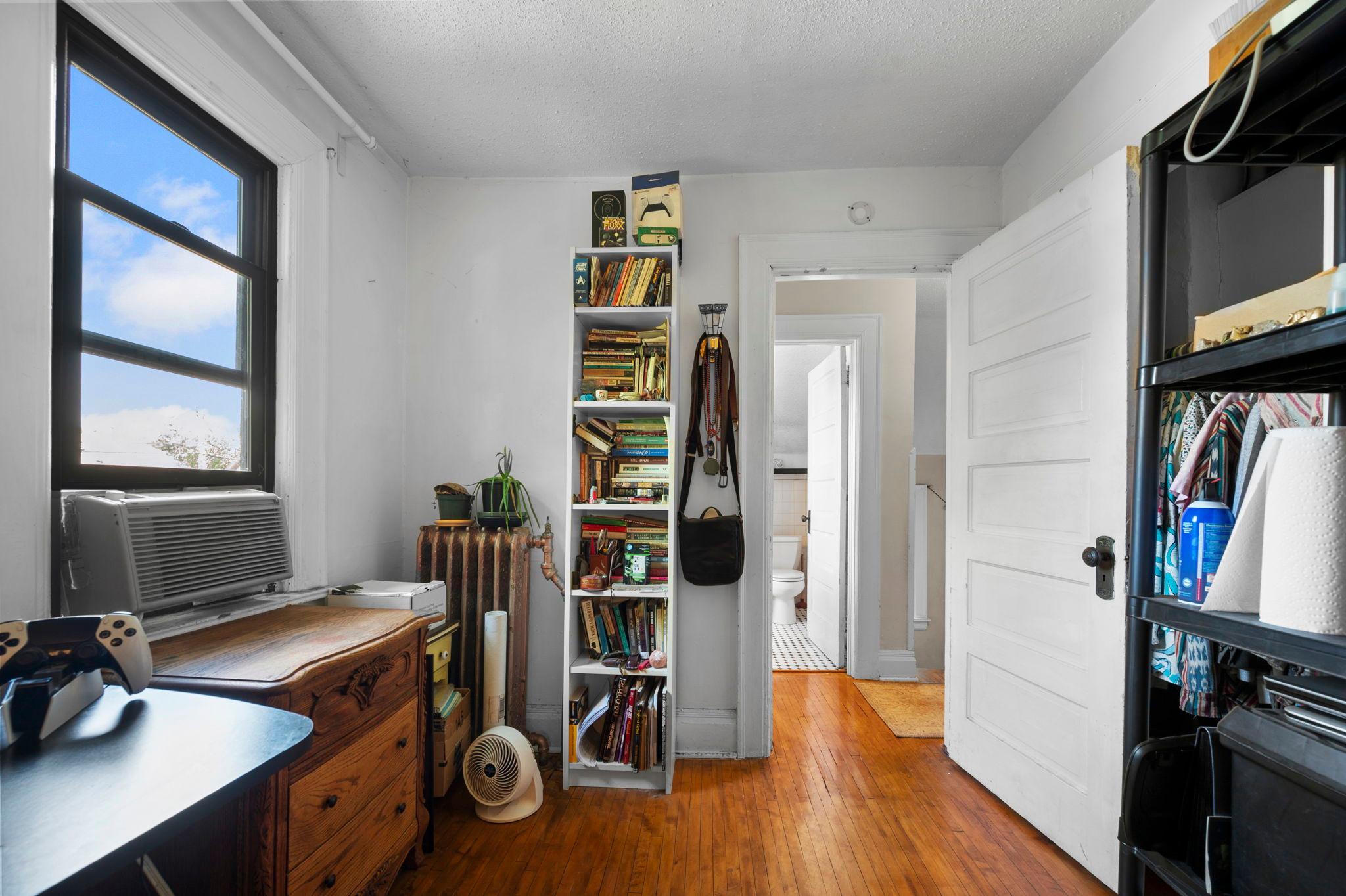 View of Residential at 3612 Chicago Avenue, Minneapolis MN 55407, Minneapolis (26 of 49) - Mike Wilen | Minnesota Team Real Estate