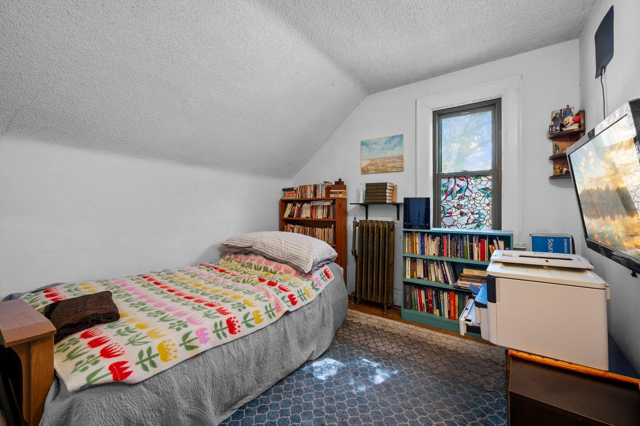 View of Residential at 3612 Chicago Avenue, Minneapolis MN 55407, Minneapolis (22 of 49) - Mike Wilen | Minnesota Team Real Estate