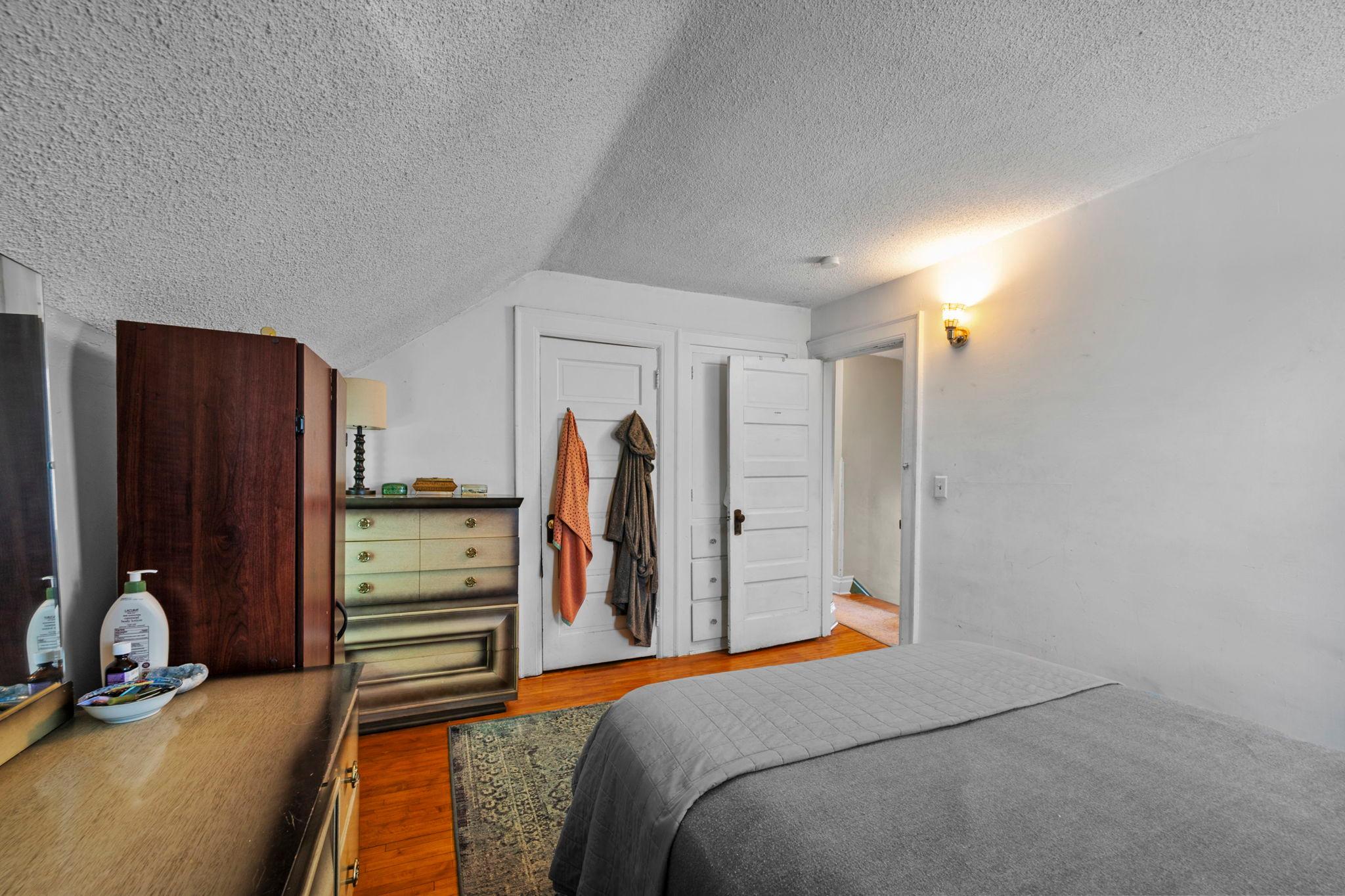 View of Residential at 3612 Chicago Avenue, Minneapolis MN 55407, Minneapolis (21 of 49) - Mike Wilen | Minnesota Team Real Estate