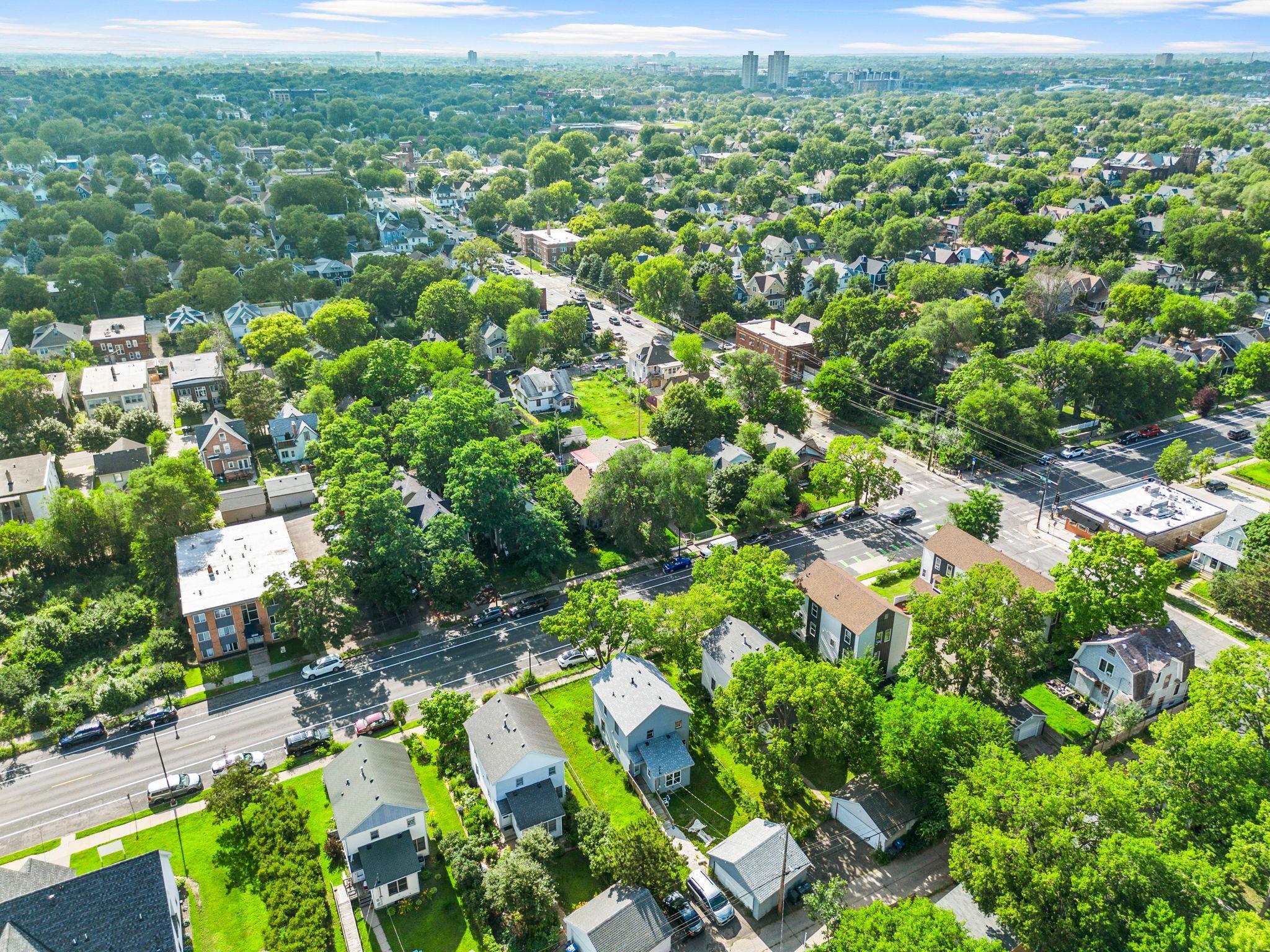 View of Residential at 3612 Chicago Avenue, Minneapolis MN 55407, Minneapolis (43 of 49) - Mike Wilen | Minnesota Team Real Estate