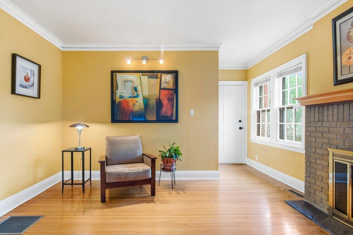 View of Residential Income at 3428 Hennepin Avenue, Minneapolis MN 55408, Minneapolis (7 of 59) - Mike Wilen | Minnesota Team Real Estate