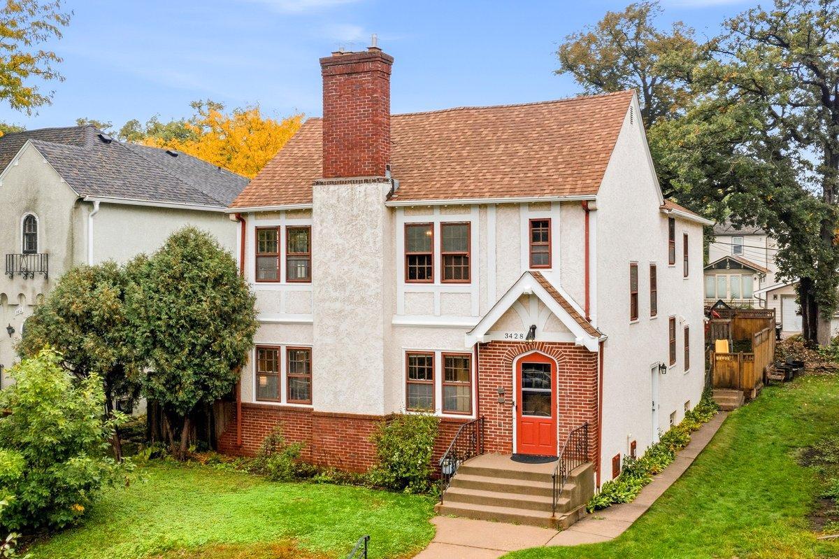 View of Duplex Up and Down at 3428 Hennepin Avenue, Minneapolis - Mike Wilen | Minnesota Team Real Estate