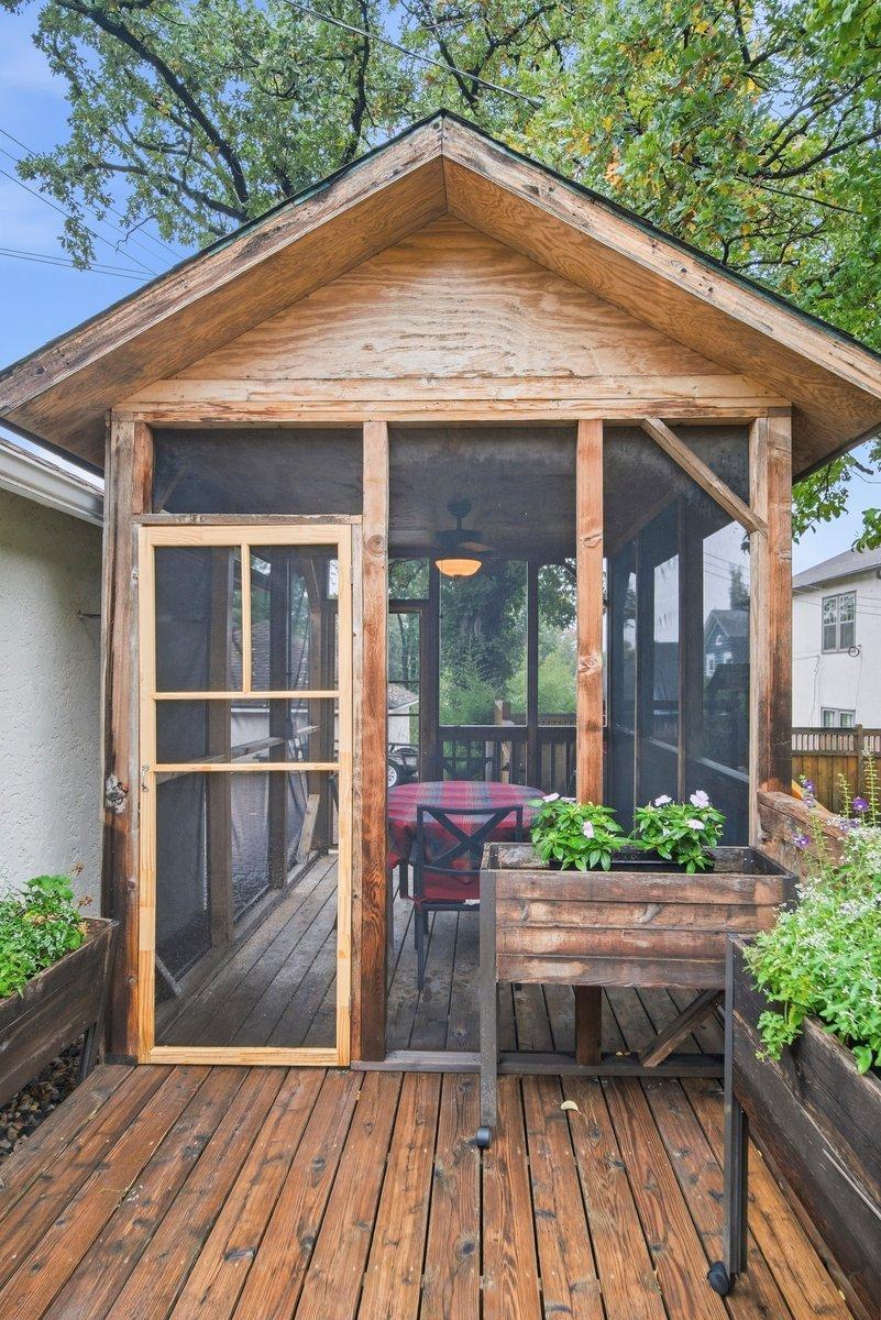 View of Residential Income at 3428 Hennepin Avenue, Minneapolis MN 55408, Minneapolis (53 of 59) - Mike Wilen | Minnesota Team Real Estate