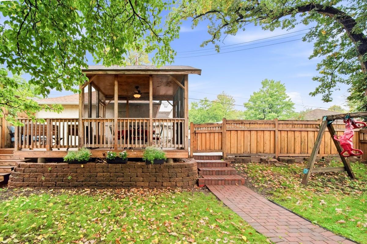 View of Residential Income at 3428 Hennepin Avenue, Minneapolis MN 55408, Minneapolis (47 of 59) - Mike Wilen | Minnesota Team Real Estate