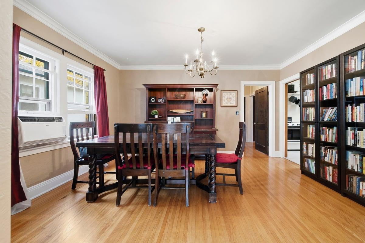 View of Residential Income at 3428 Hennepin Avenue, Minneapolis MN 55408, Minneapolis (27 of 59) - Mike Wilen | Minnesota Team Real Estate