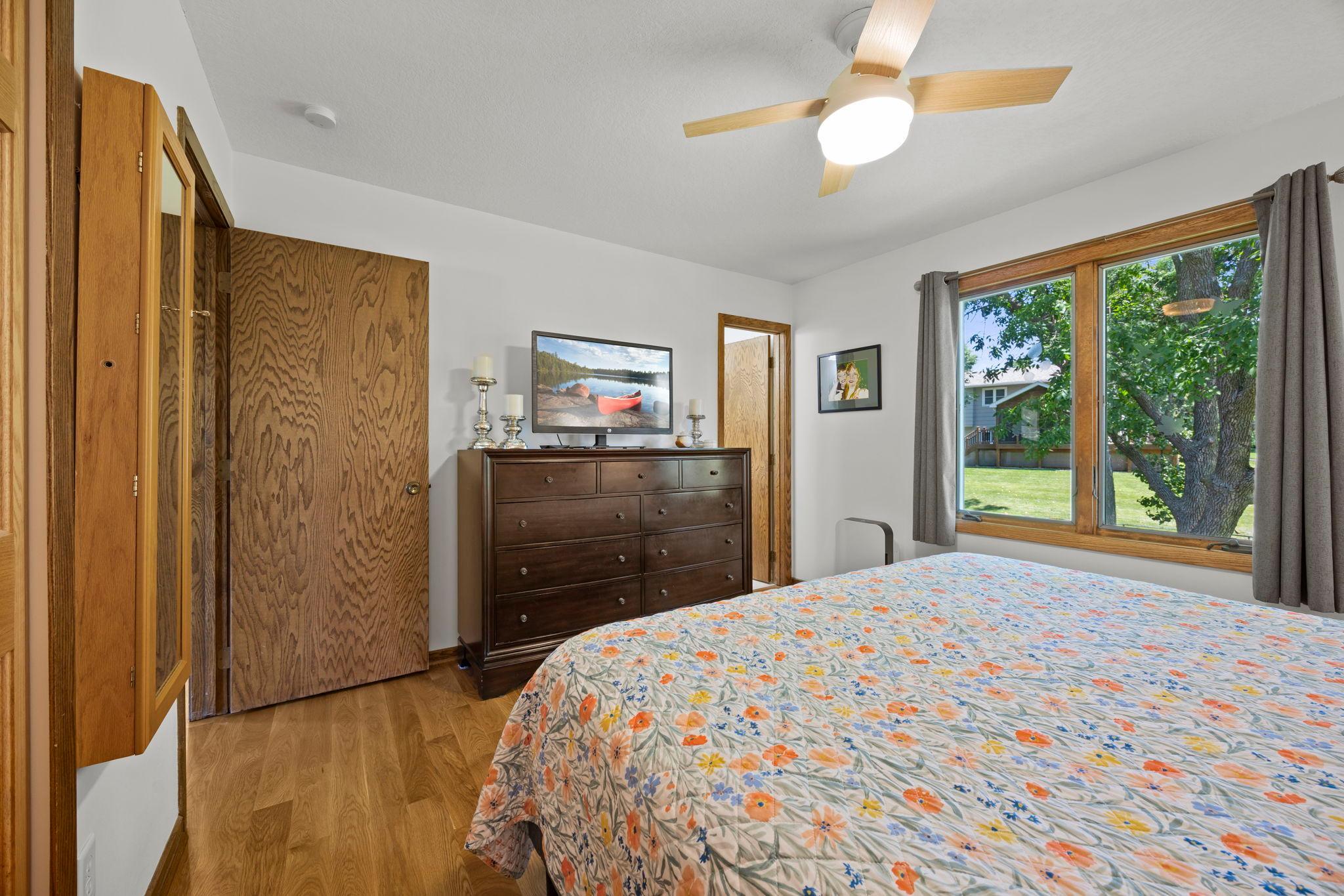 View of Residential at 11825 44th Avenue, Plymouth MN 55442, Plymouth (15 of 65) - Mike Wilen | Minnesota Team Real Estate