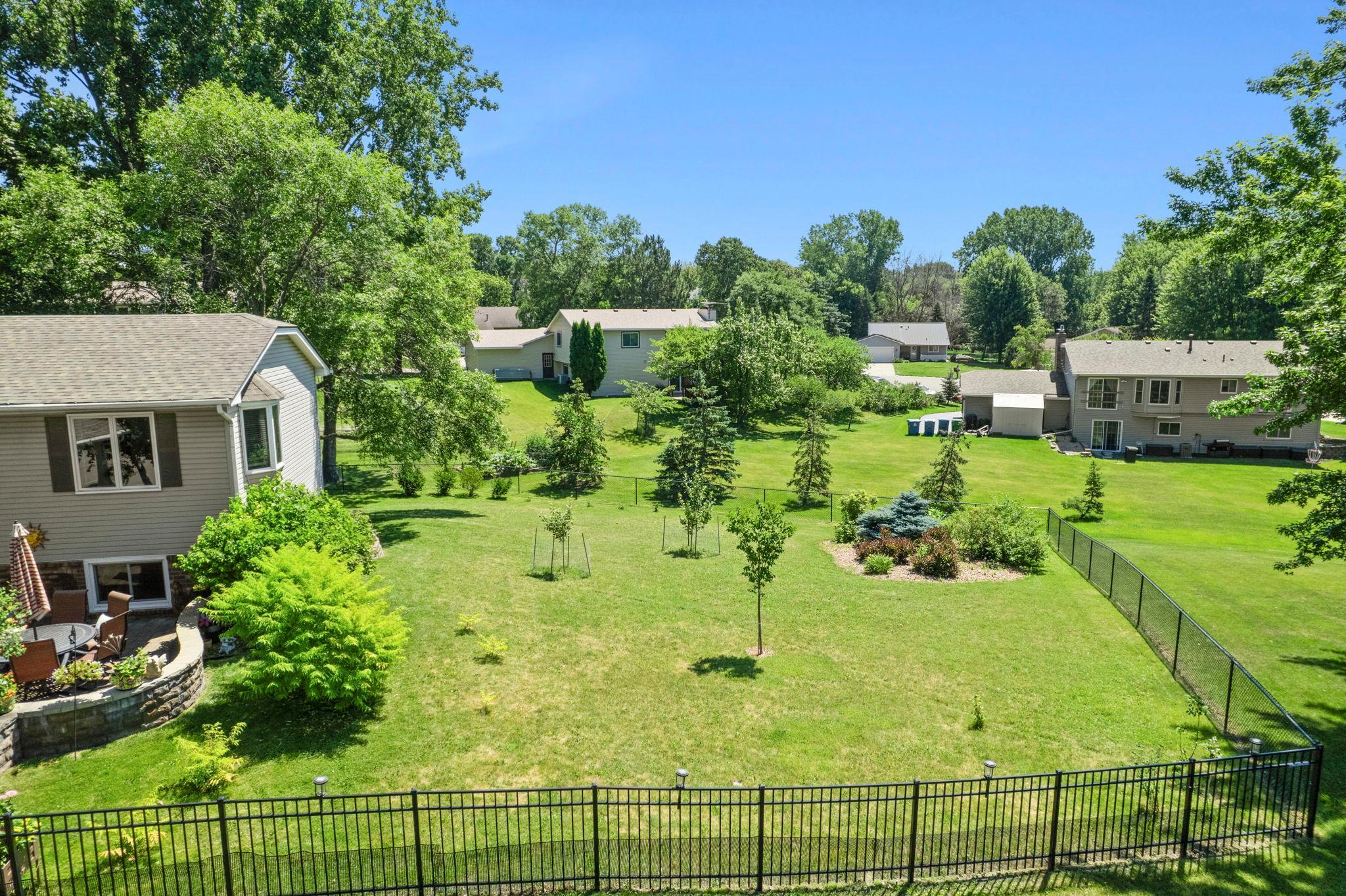 View of Residential at 11825 44th Avenue, Plymouth MN 55442, Plymouth (50 of 65) - Mike Wilen | Minnesota Team Real Estate