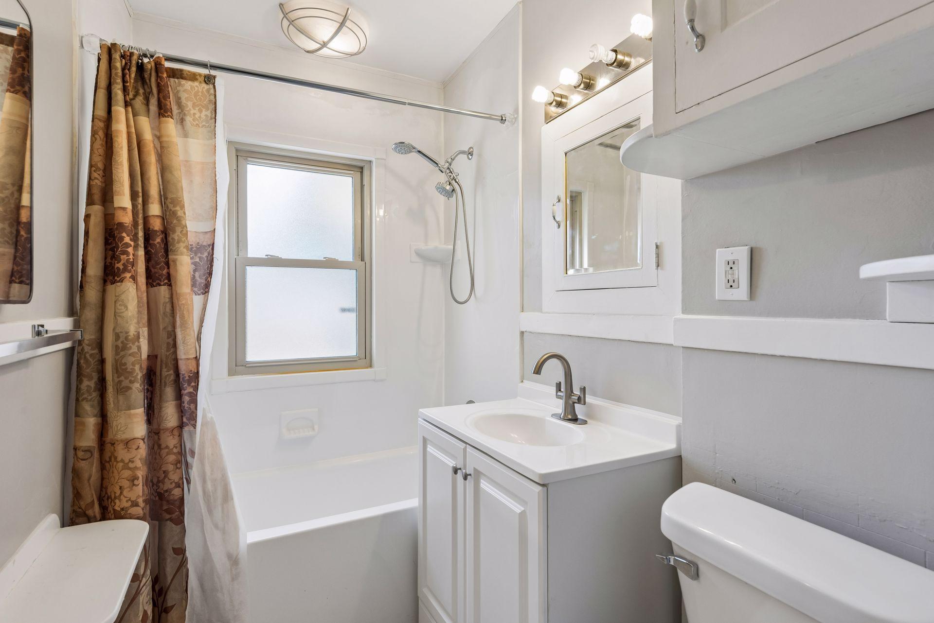 View of Residential at 4615 Portland Avenue, Minneapolis MN 55407, Minneapolis (13 of 21) - Mike Wilen | Minnesota Team Real Estate