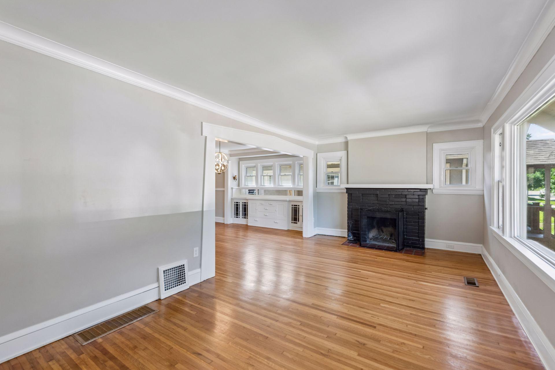 View of Residential at 4615 Portland Avenue, Minneapolis MN 55407, Minneapolis (4 of 21) - Mike Wilen | Minnesota Team Real Estate
