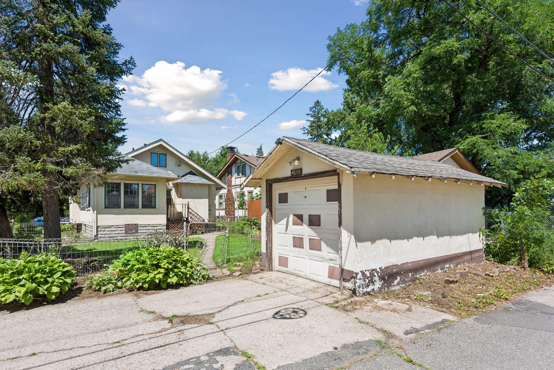 View of Residential at 4615 Portland Avenue, Minneapolis MN 55407, Minneapolis (19 of 21) - Mike Wilen | Minnesota Team Real Estate