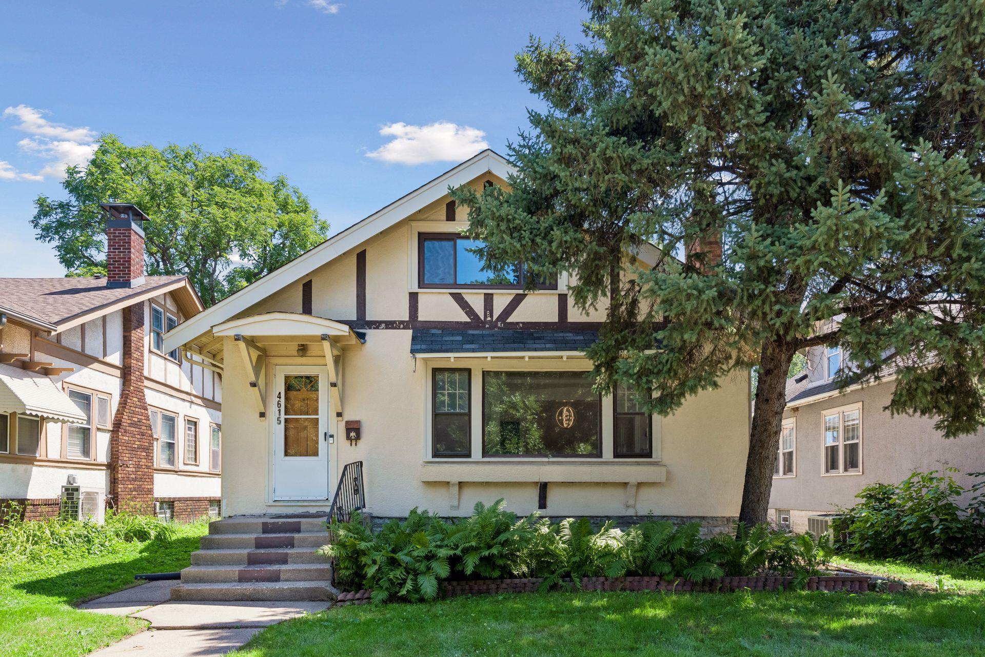 View of Residential at 4615 Portland Avenue, Minneapolis MN 55407, Minneapolis (20 of 21) - Mike Wilen | Minnesota Team Real Estate