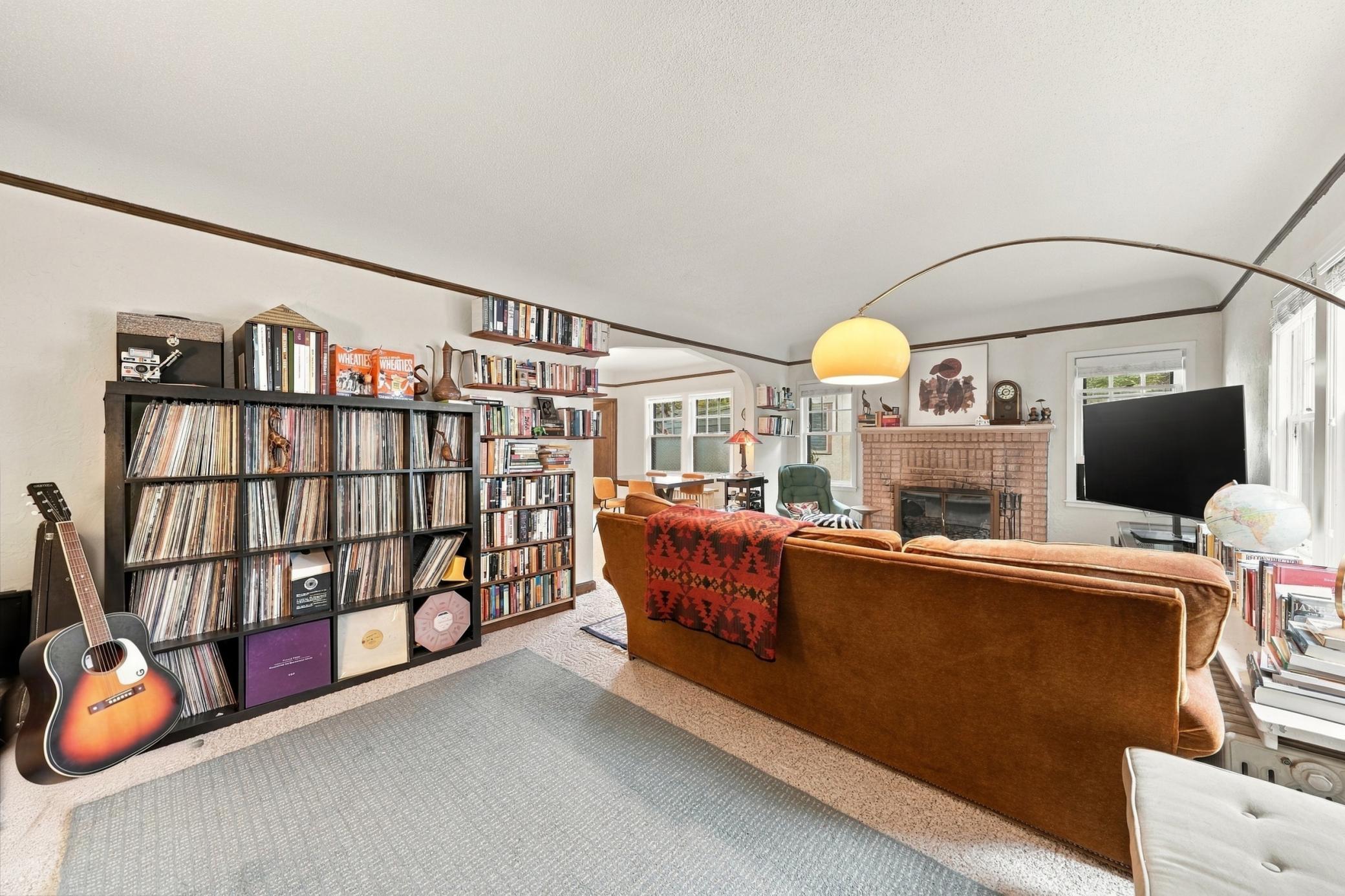 View of Residential Income at 4333 Beard Avenue, Minneapolis MN 55410, Minneapolis (3 of 22) - Mike Wilen | Minnesota Team Real Estate
