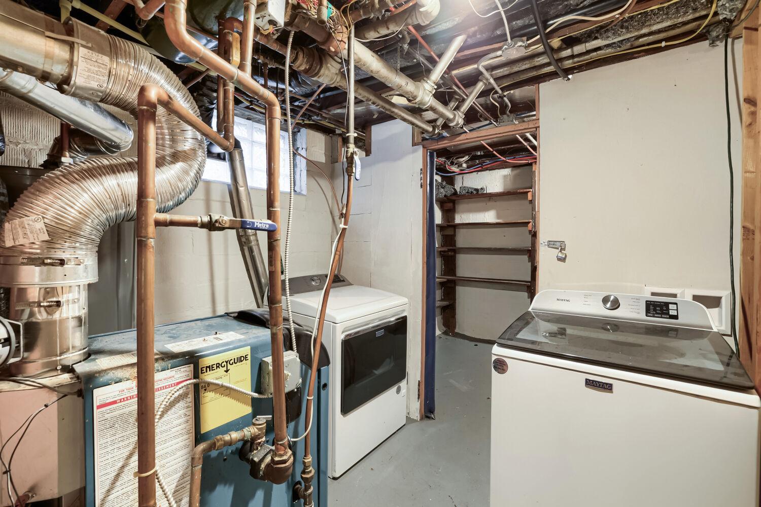 View of Residential at 1549 Edmund Avenue, Saint Paul MN 55104, Saint Paul (31 of 39) - Mike Wilen | Minnesota Team Real Estate