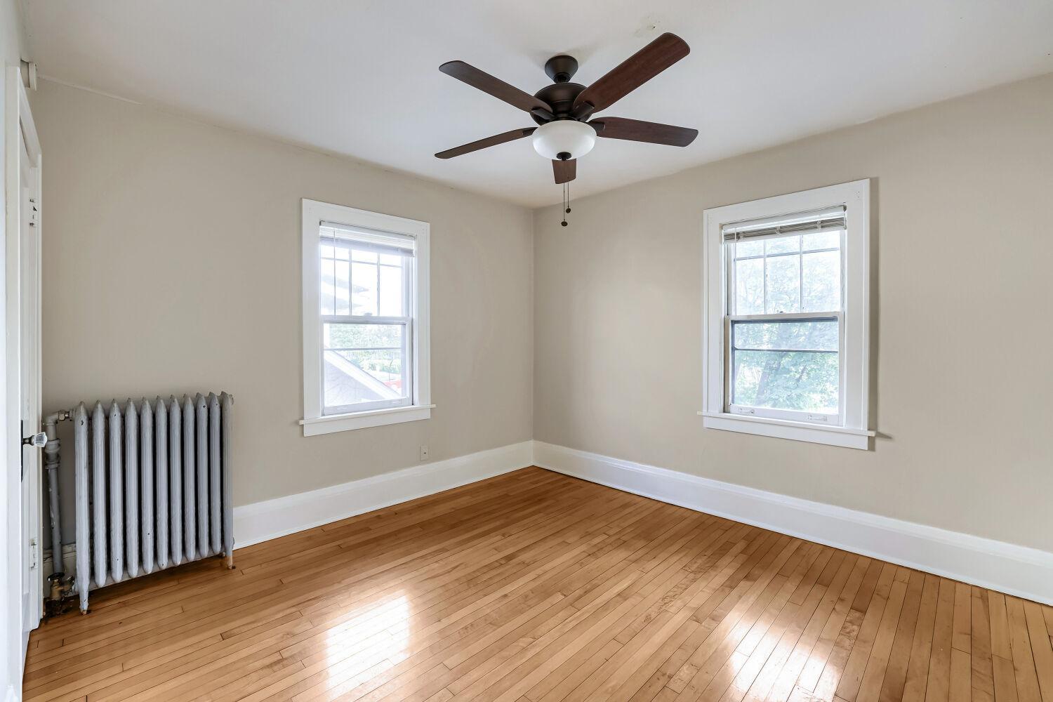 View of Residential at 1549 Edmund Avenue, Saint Paul MN 55104, Saint Paul (23 of 39) - Mike Wilen | Minnesota Team Real Estate
