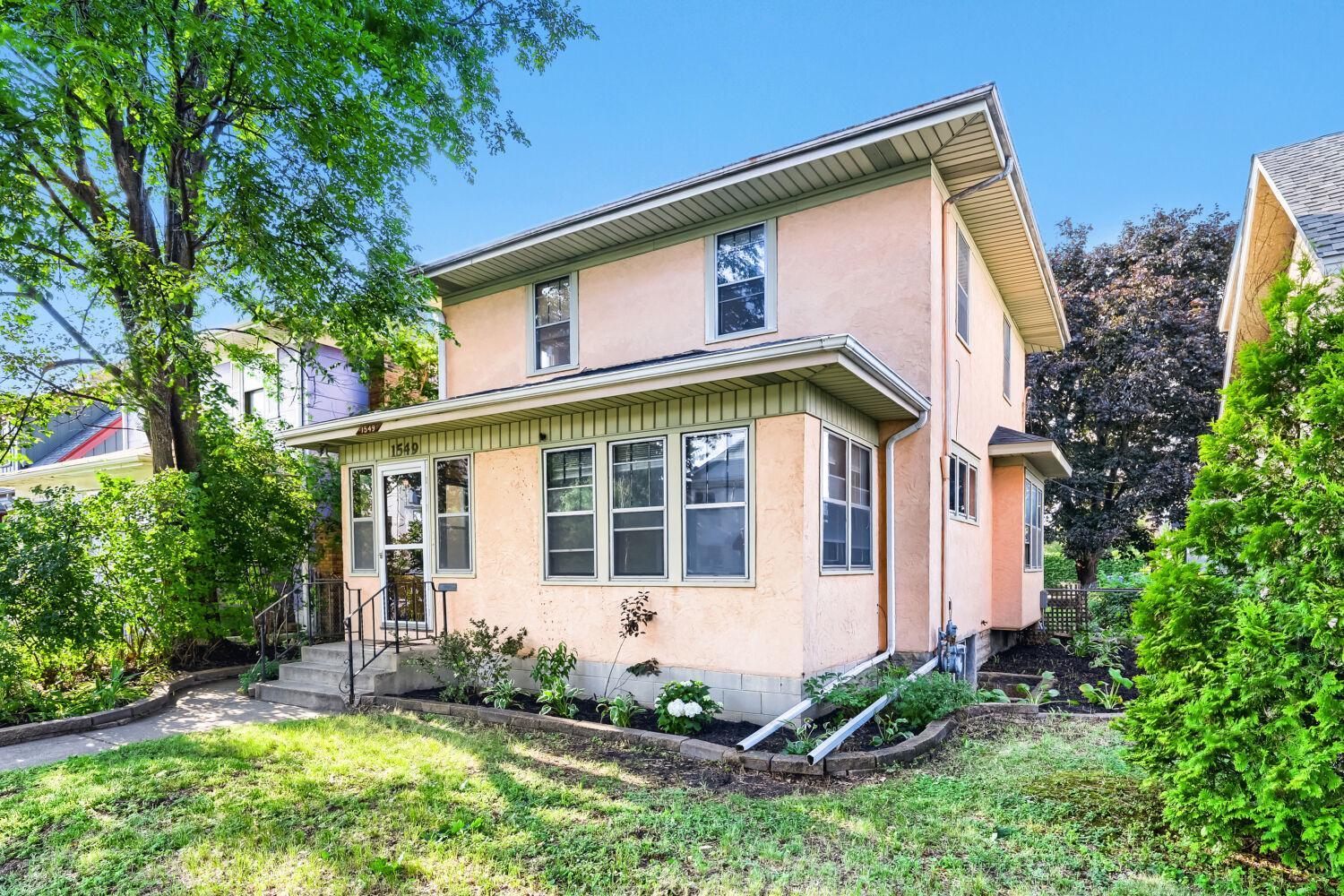 View of Residential at 1549 Edmund Avenue, Saint Paul MN 55104, Saint Paul (3 of 39) - Mike Wilen | Minnesota Team Real Estate