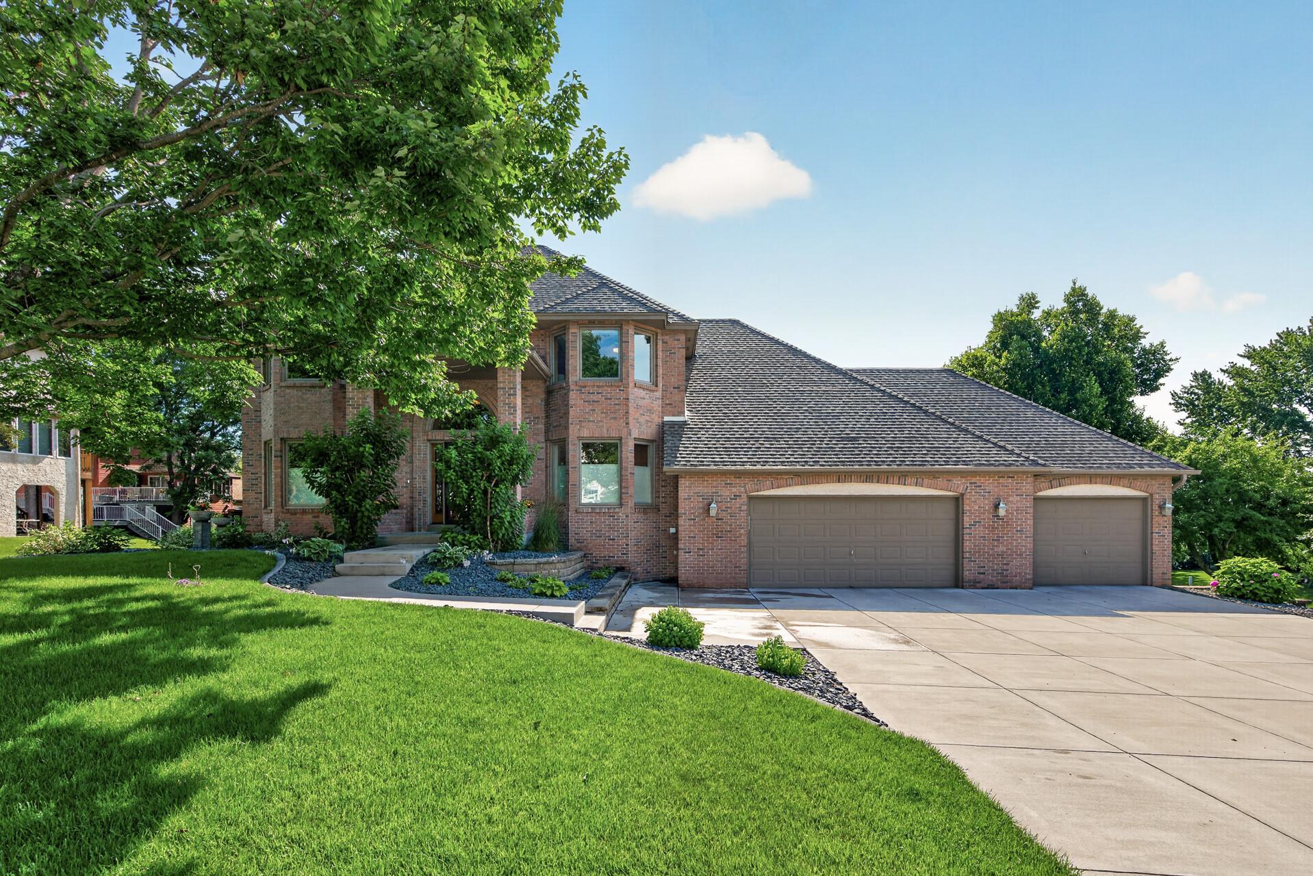 View of Residential at 4283 Hillview Lane, Vadnais Heights MN 55127, Vadnais Heights - Mike Wilen | Minnesota Team Real Estate