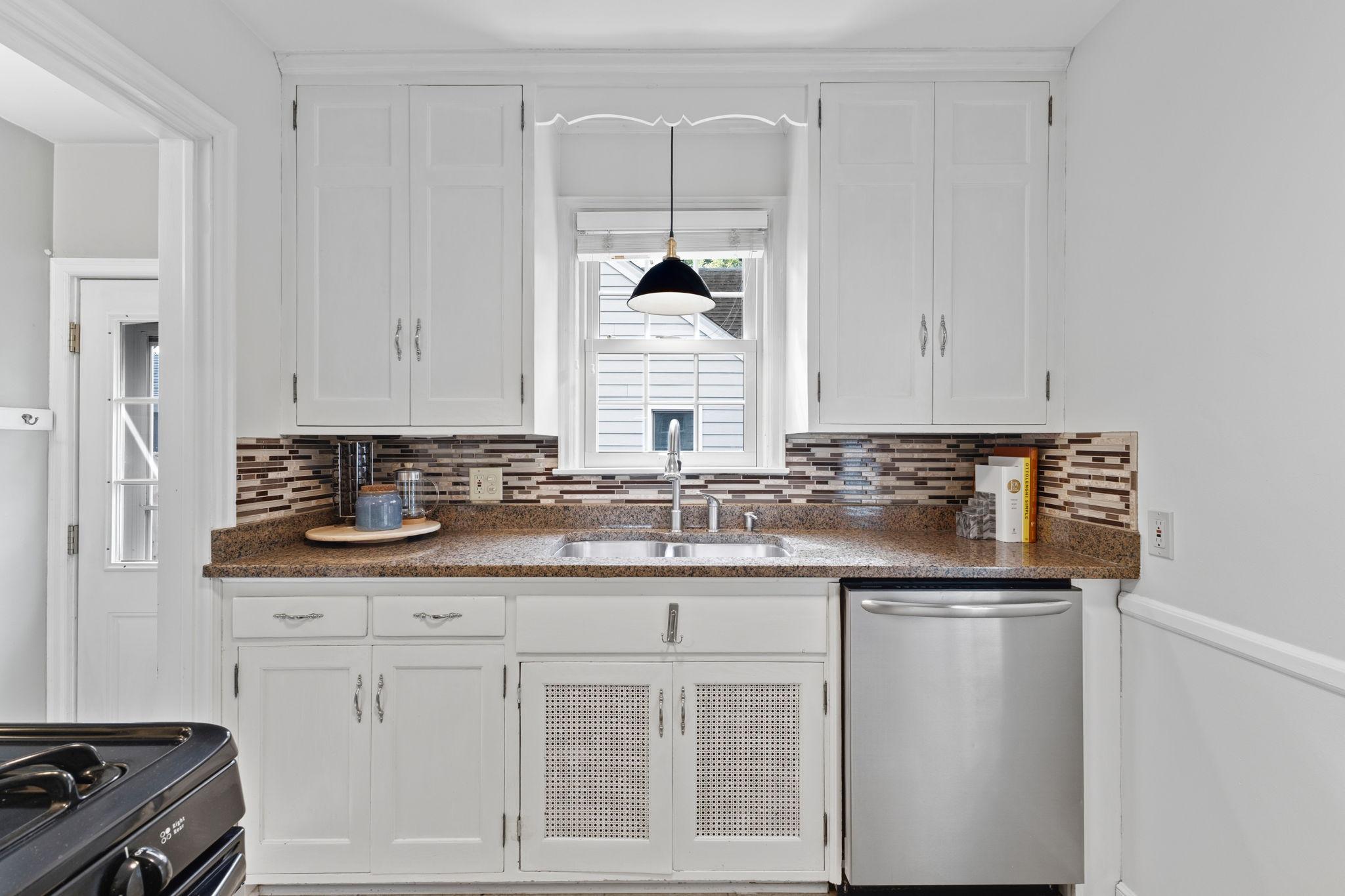 View of Residential at 3971 Princeton Avenue, Saint Louis Park MN 55416, Saint Louis Park (14 of 32) - Mike Wilen | Minnesota Team Real Estate