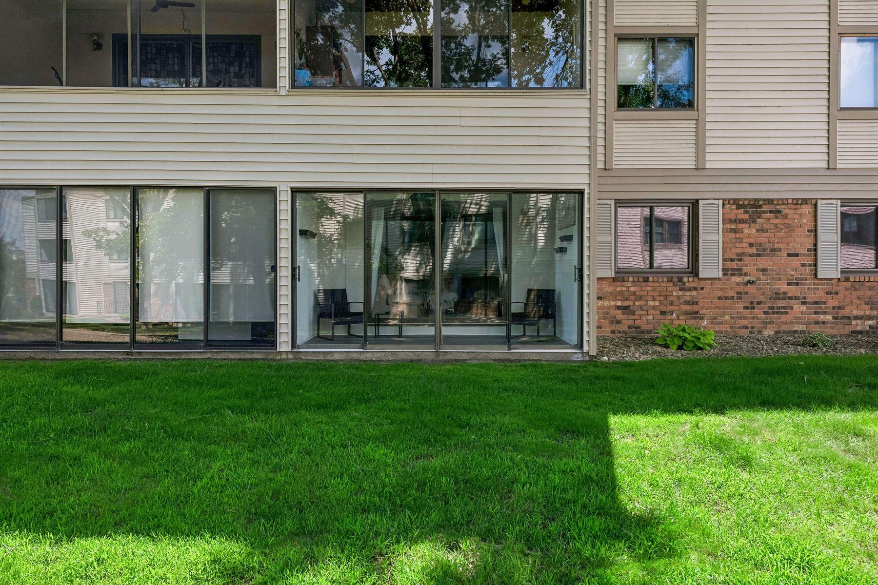 View of Residential at 10540 43rd Avenue #103, Plymouth MN 55442, Plymouth (7 of 37) - Mike Wilen | Minnesota Team Real Estate