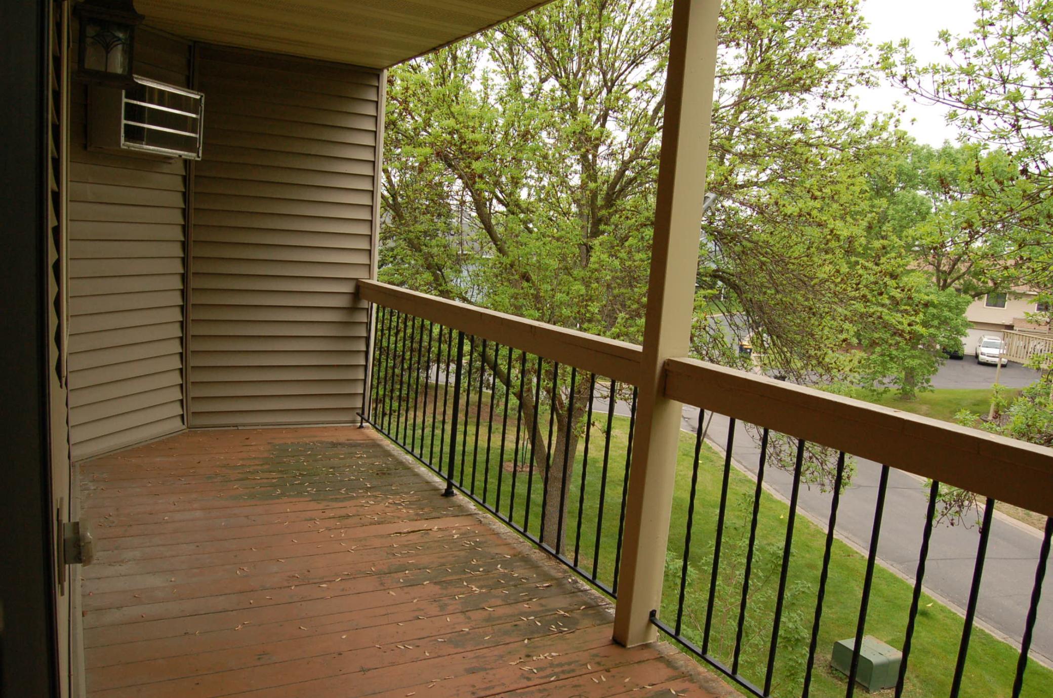 View of Residential at 14839 Endicott Way #311, Apple Valley MN 55124, Apple Valley (6 of 17) - Mike Wilen | Minnesota Team Real Estate
