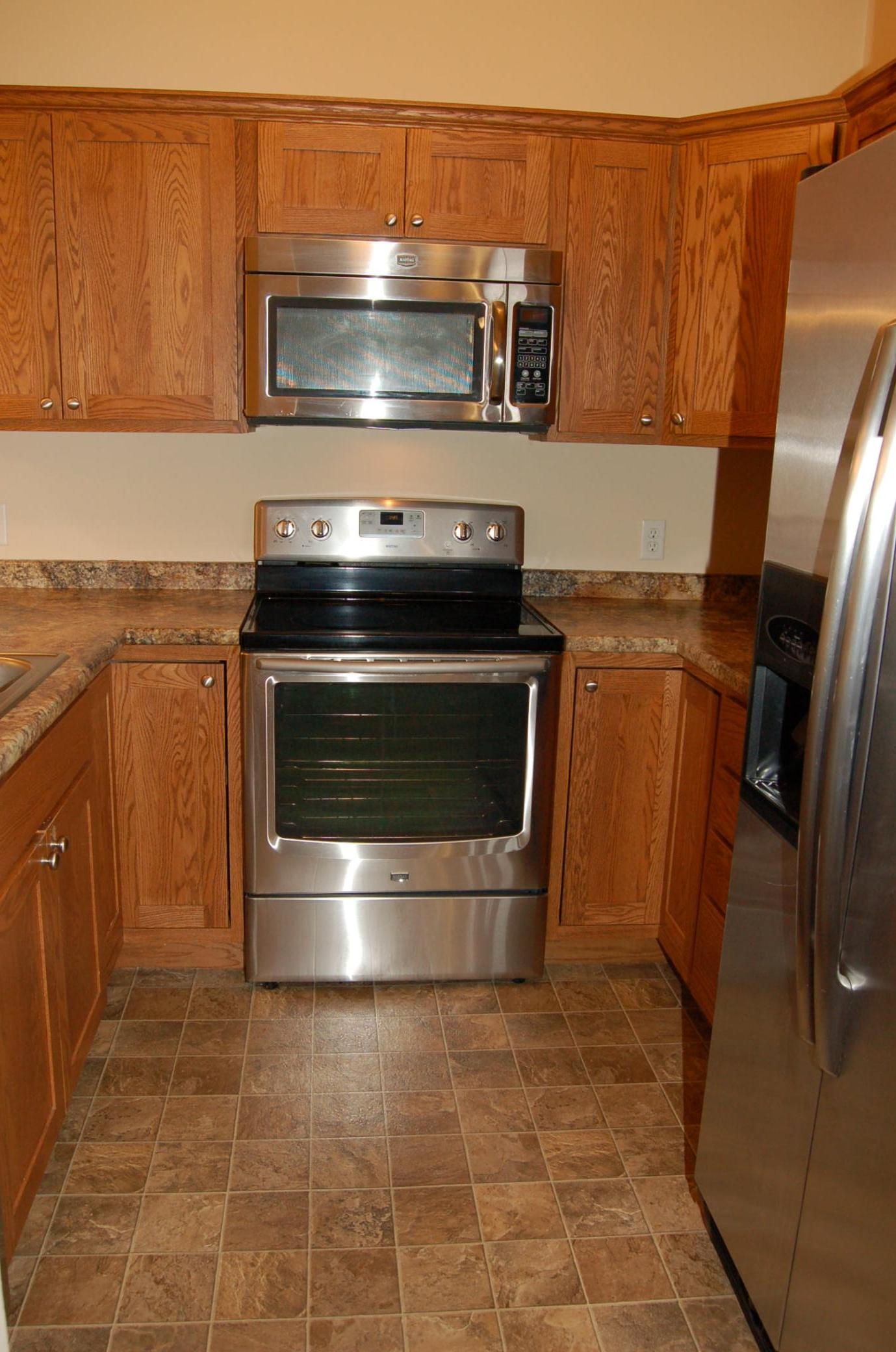 View of Residential at 14839 Endicott Way #311, Apple Valley MN 55124, Apple Valley (8 of 17) - Mike Wilen | Minnesota Team Real Estate